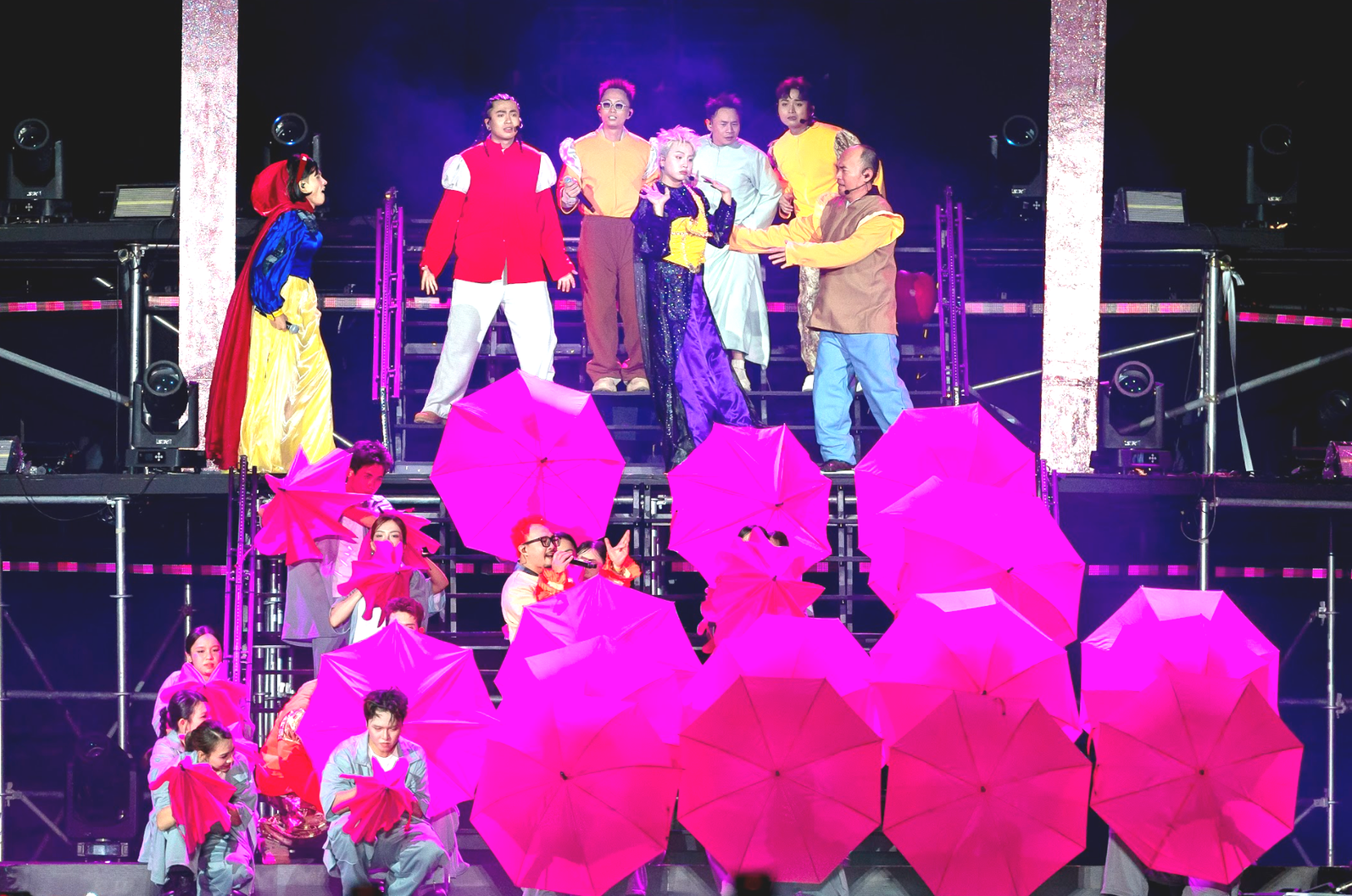 Konser  Anh trai vượt ngàn chông gai - Ảnh 3.