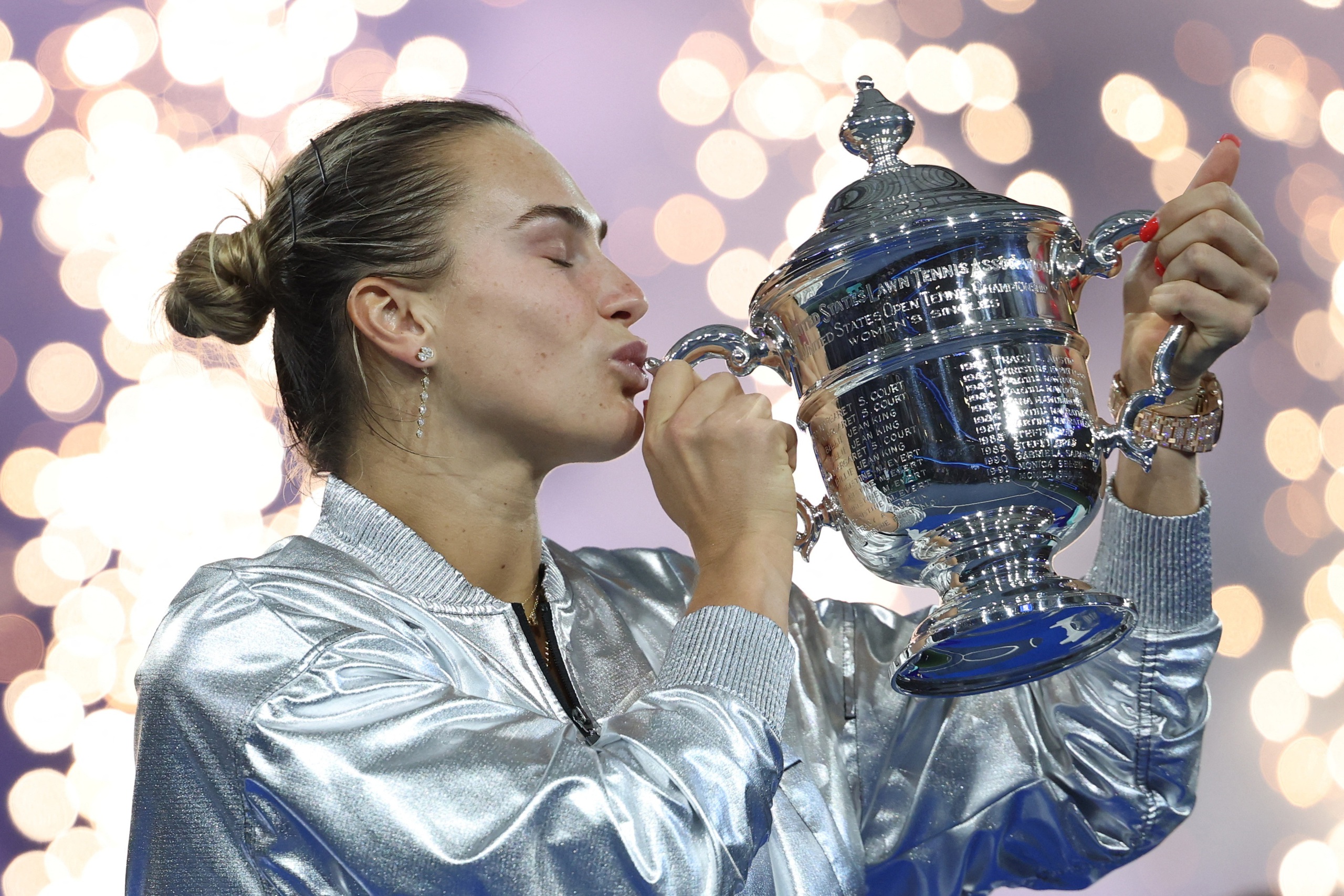 Sabalenka lần thứ hai liên tiếp vô địch Giải quần vợt Mỹ mở rộng - Ảnh 1.