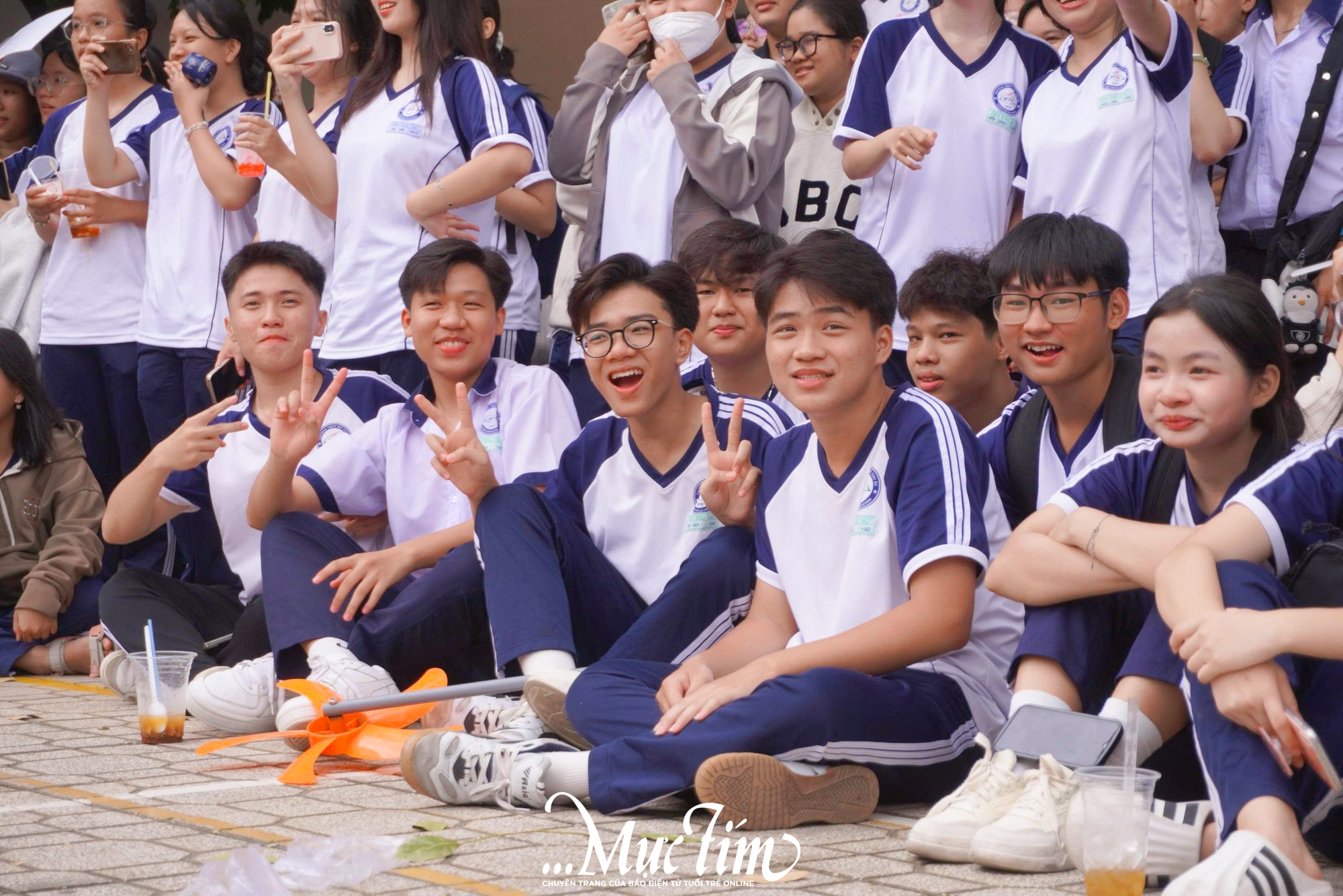 Nạp đầy năng lượng tại Ngày hội chào đón học sinh khối 10 Trường THPT Hồ Thị Bi - Ảnh 10.