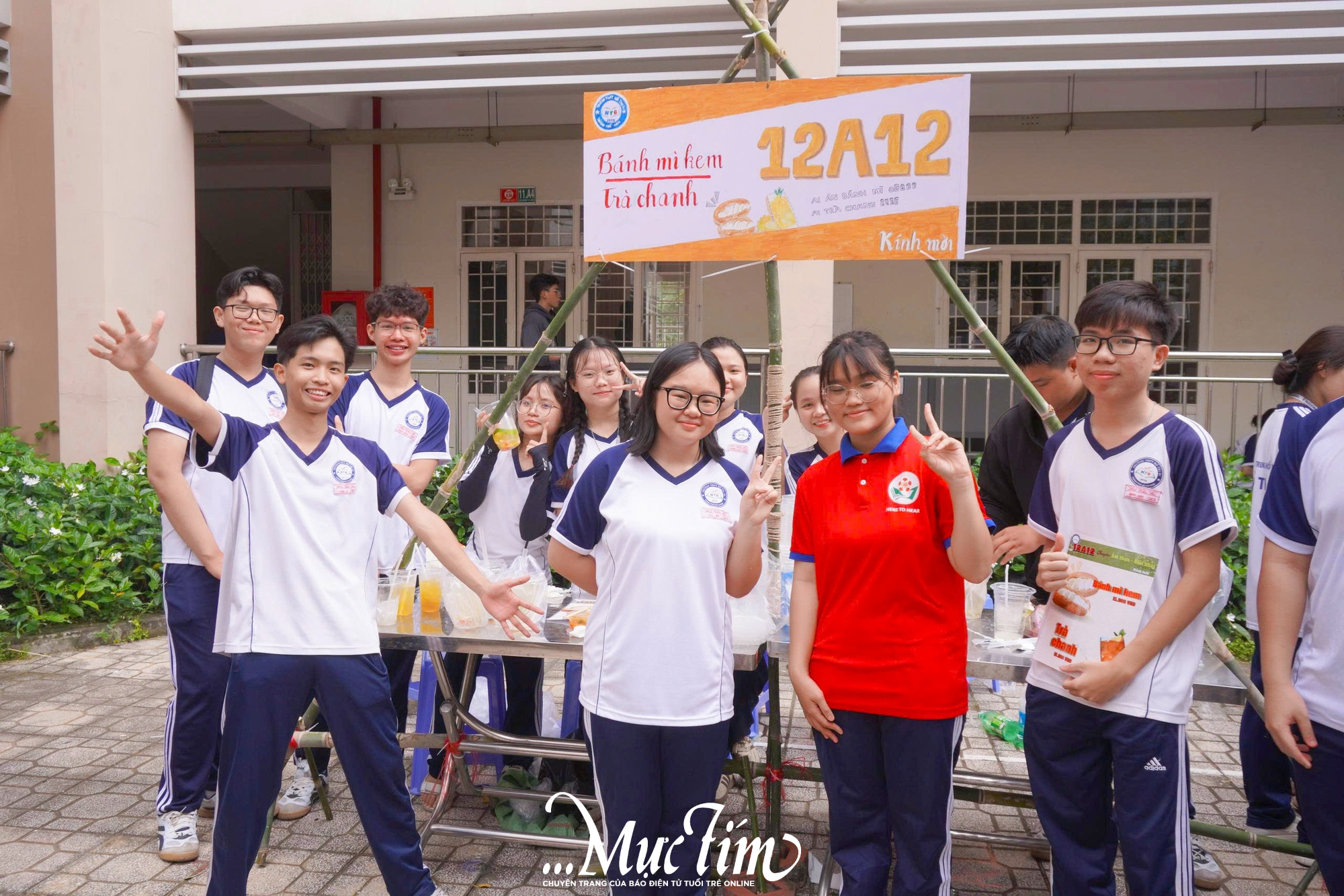 Nạp đầy năng lượng tại Ngày hội chào đón học sinh khối 10 Trường THPT Hồ Thị Bi - Ảnh 6.