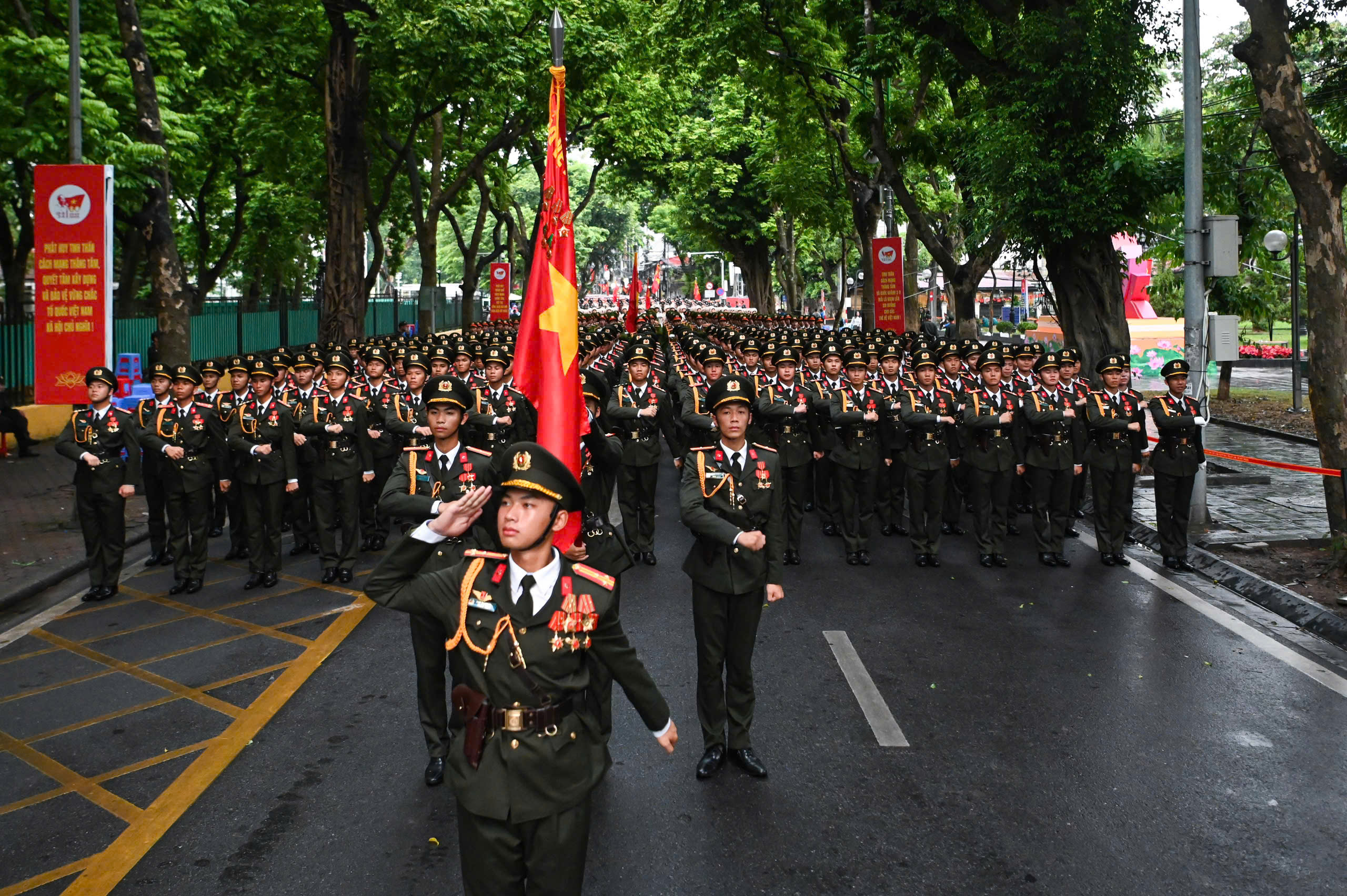 lễ diễu binh - Ảnh 1.