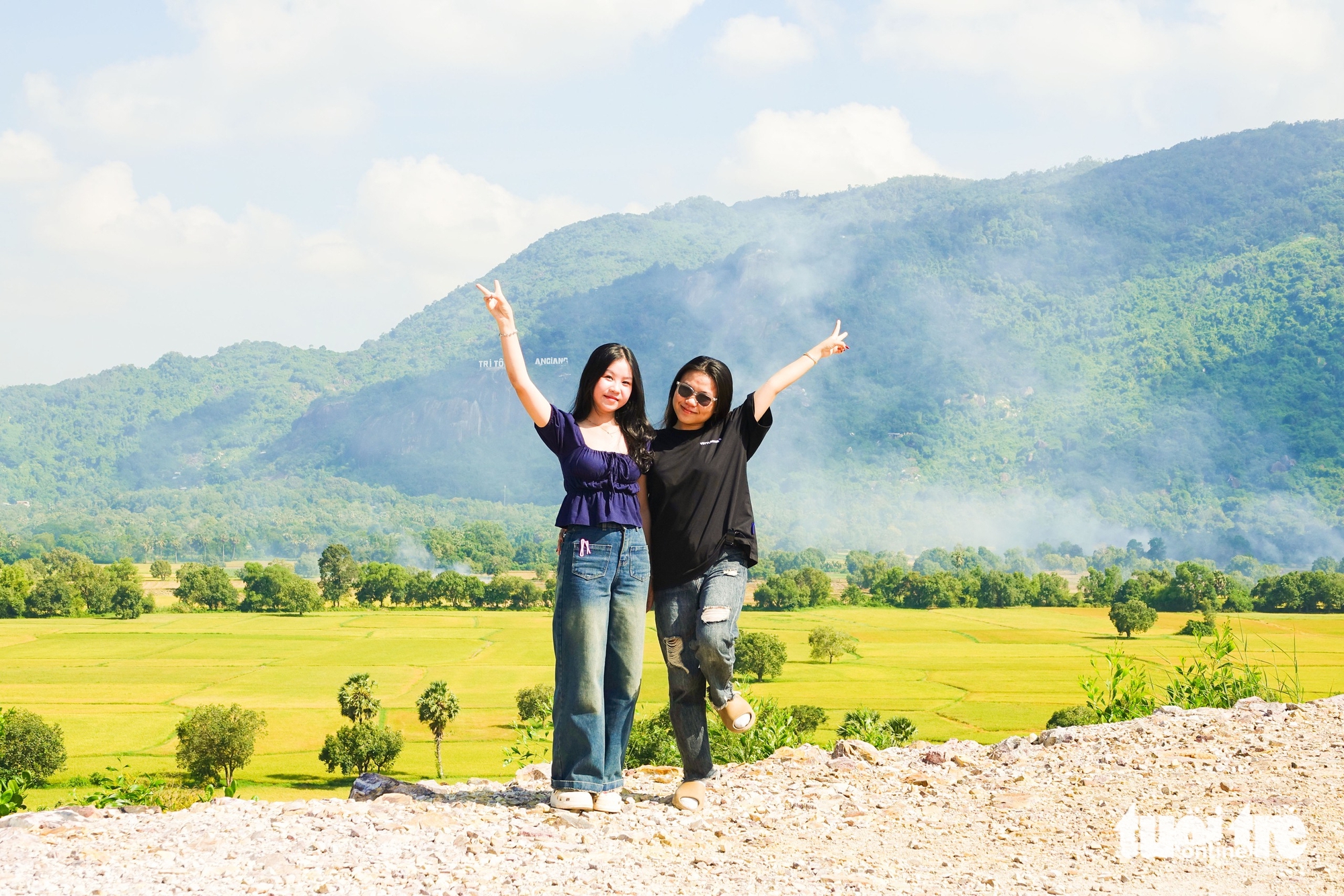 Các hồ nước ở An Giang vừa trữ nước làm ruộng vừa khai thác du lịch - Ảnh 3.