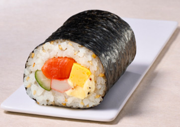 Japan retailers racing with low-priced goods amid inflation- Ảnh 1.