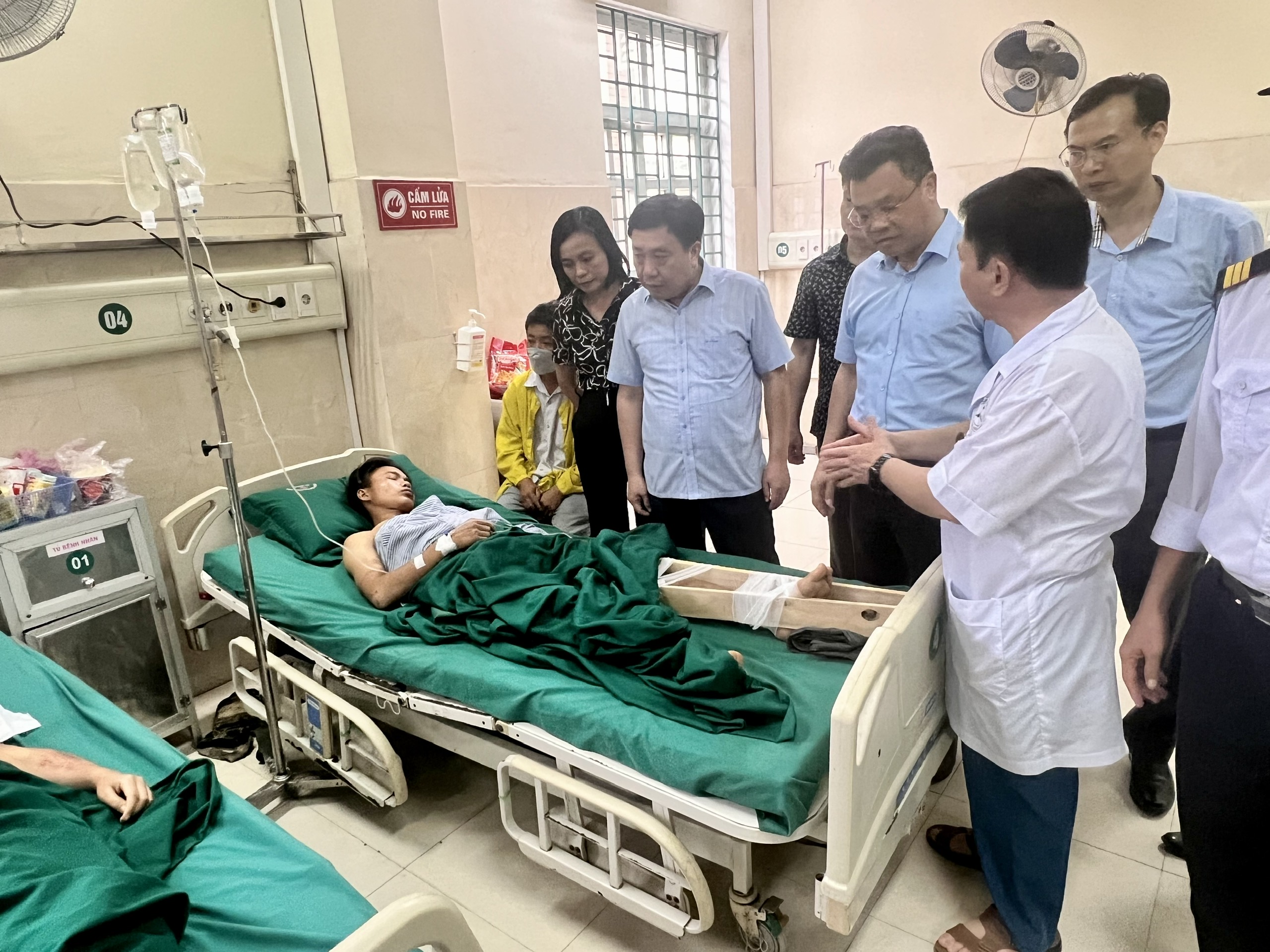 Xây dựng đề án chấm dứt hoạt động của Ủy ban An toàn giao thông quốc gia - Ảnh 1.