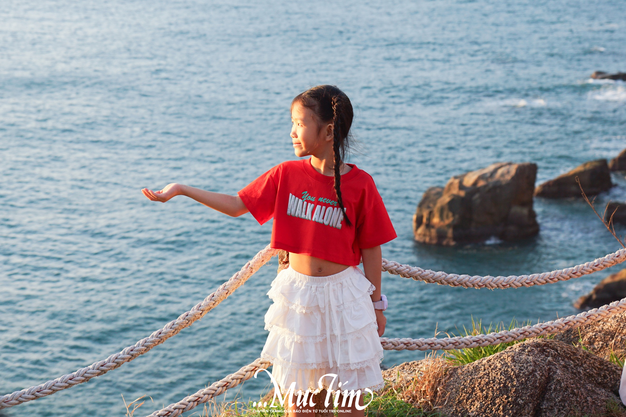 Bạn trẻ Đắk Lắk dậy từ 4h, chào cờ tại nơi đón bình minh đầu tiên của Việt Nam- Ảnh 6.