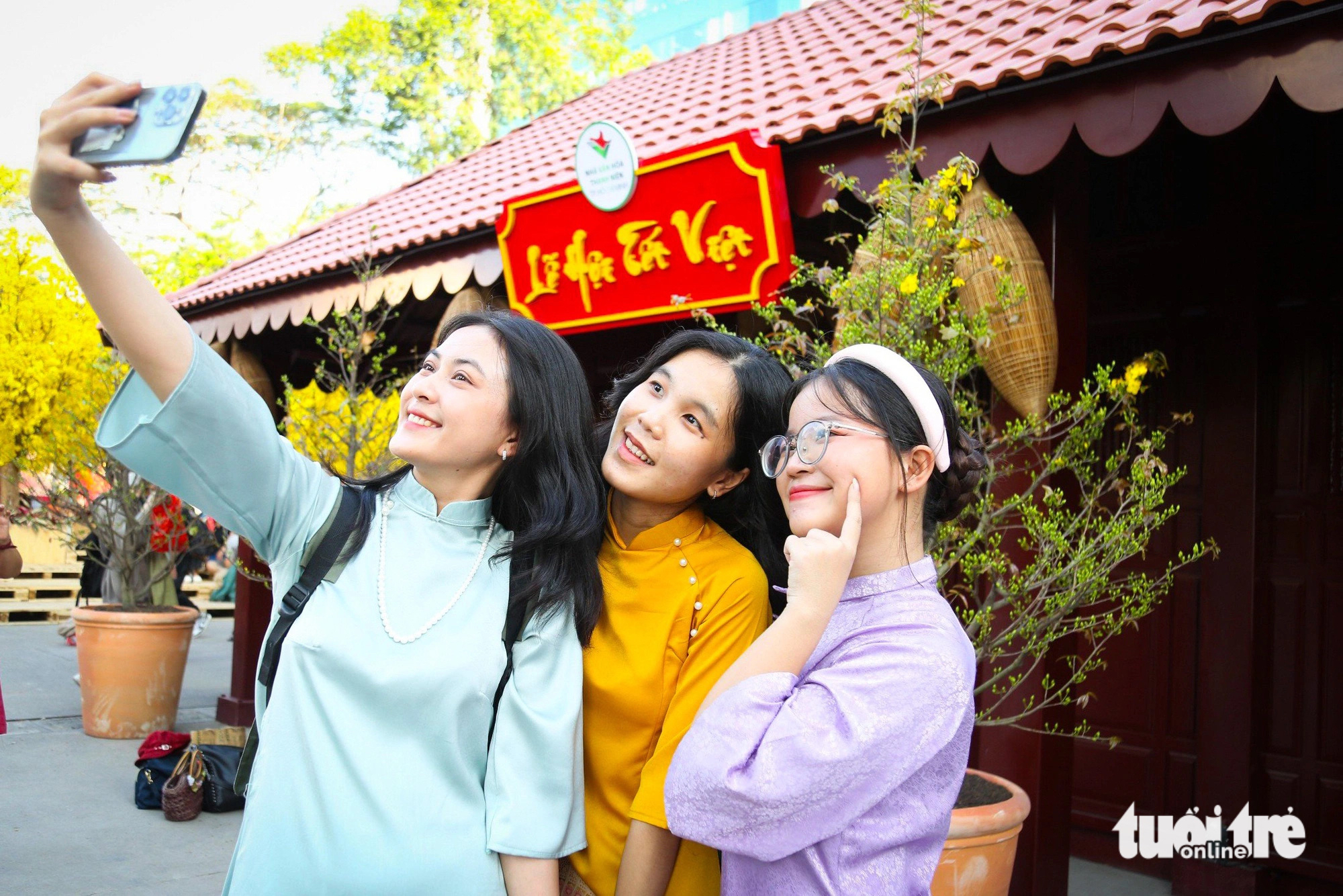 Lễ hội Tết Việt Bính Ngọ 2026 diễn ra 20 ngày, bắt đầu từ ngày 1-2 - Ảnh 1. Lễ hội Tết Việt - Ảnh 1.