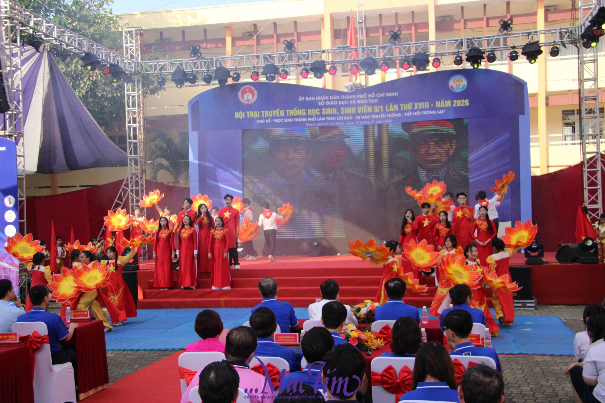 Cụm trại 6 Hội trại truyền thống 9-1 mang đến hoạt cảnh văn nghệ quy tụ 128 diễn viên, kéo dài 30 phút. - Ảnh 6.