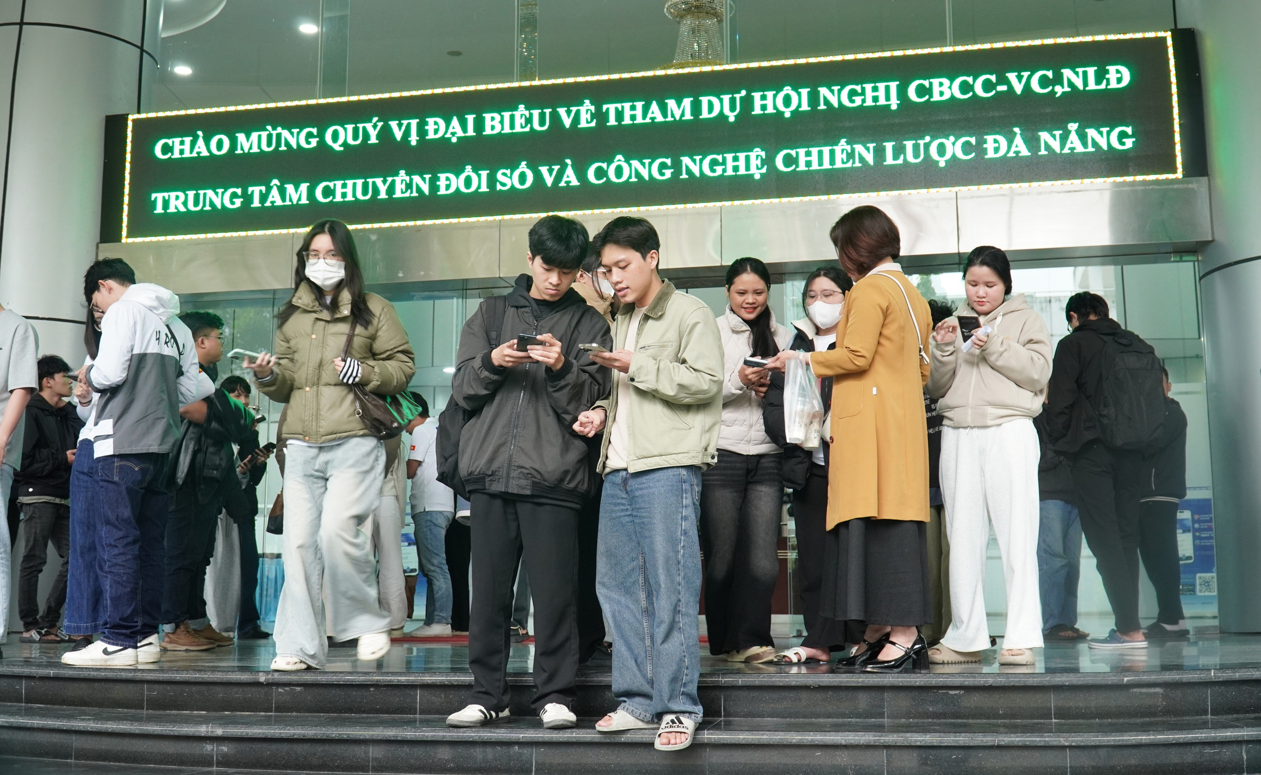 Tài sản số từ 'vùng xám' sang 'vùng sáng' - Ảnh 1. Tài sản mã hóa từ 'vùng xám' sang 'vùng sáng' - Ảnh 1.