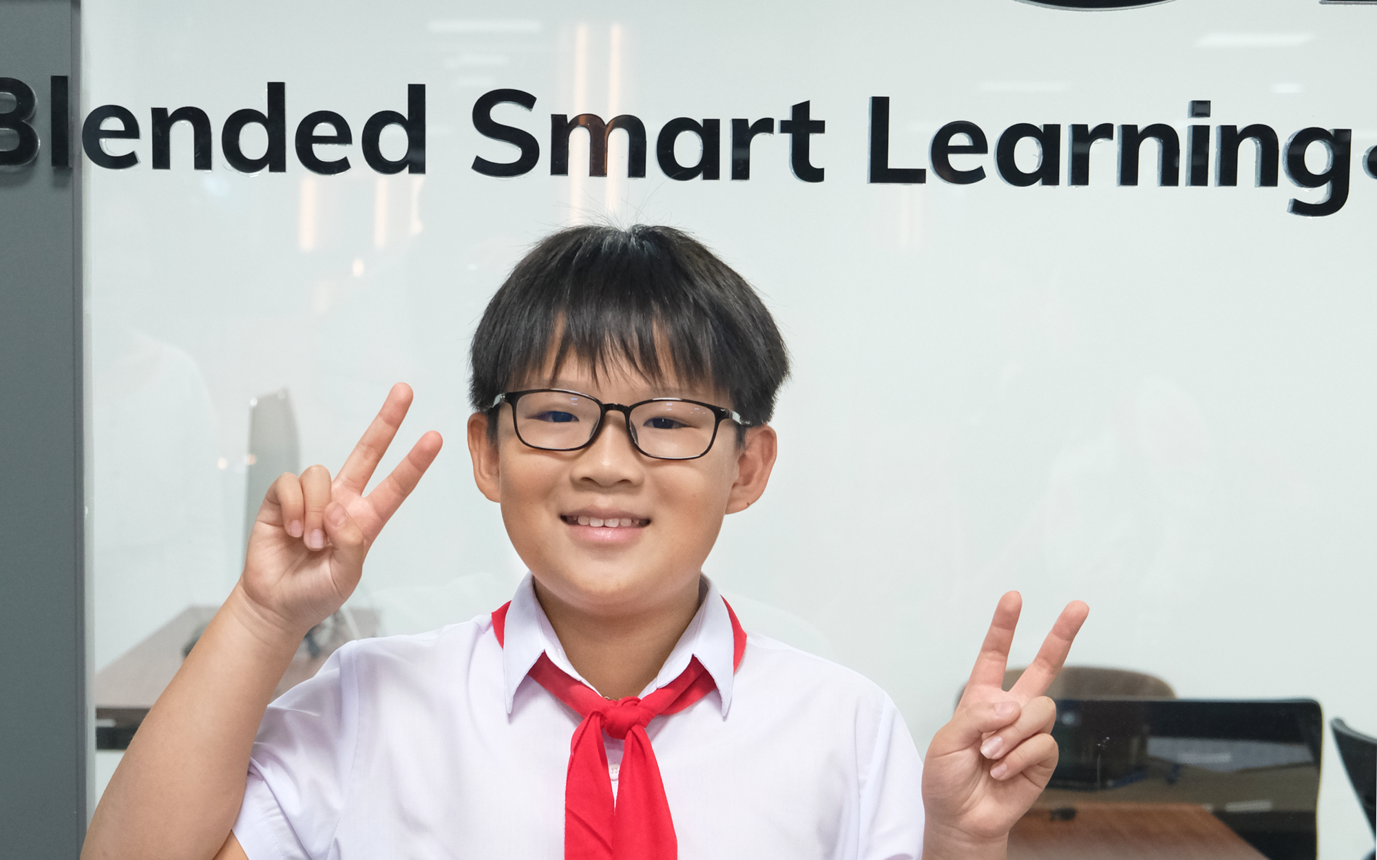 In Ho Chi Minh City, elementary school kids rushed into IELTS preparation out of parents’ ‘obsession’- Ảnh 1.