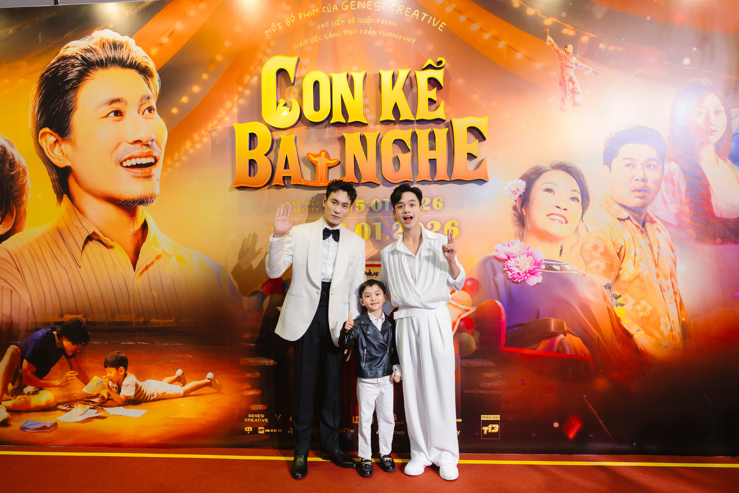 Hai ba con Kiều Minh Tuấn, Hạo Khang bật khóc khi xem ‘Con kể ba nghe’  - Ảnh 5.