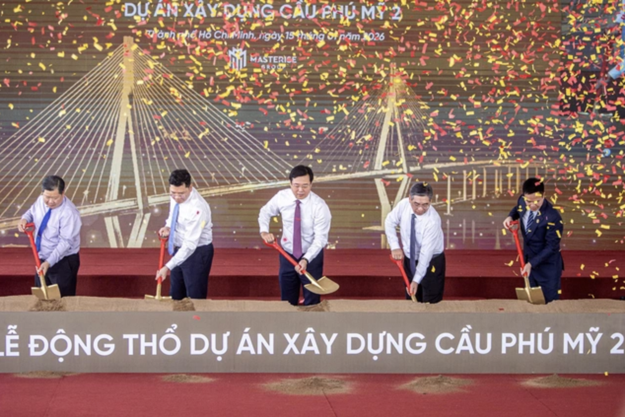 Ho Chi Minh City breaks ground on series of major infrastructure projects