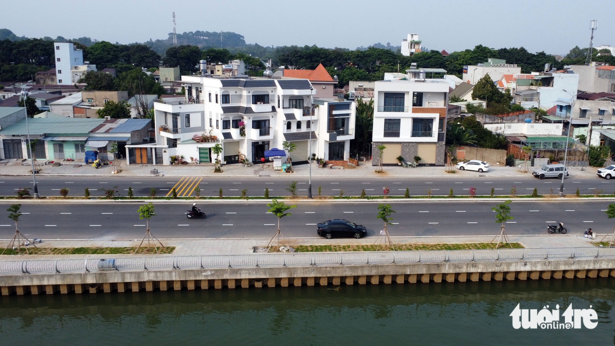 Hình hài đường ven sông tuyệt đẹp uốn lượn dọc sông Đồng Nai vừa thông xe kỹ thuật - Ảnh 6.