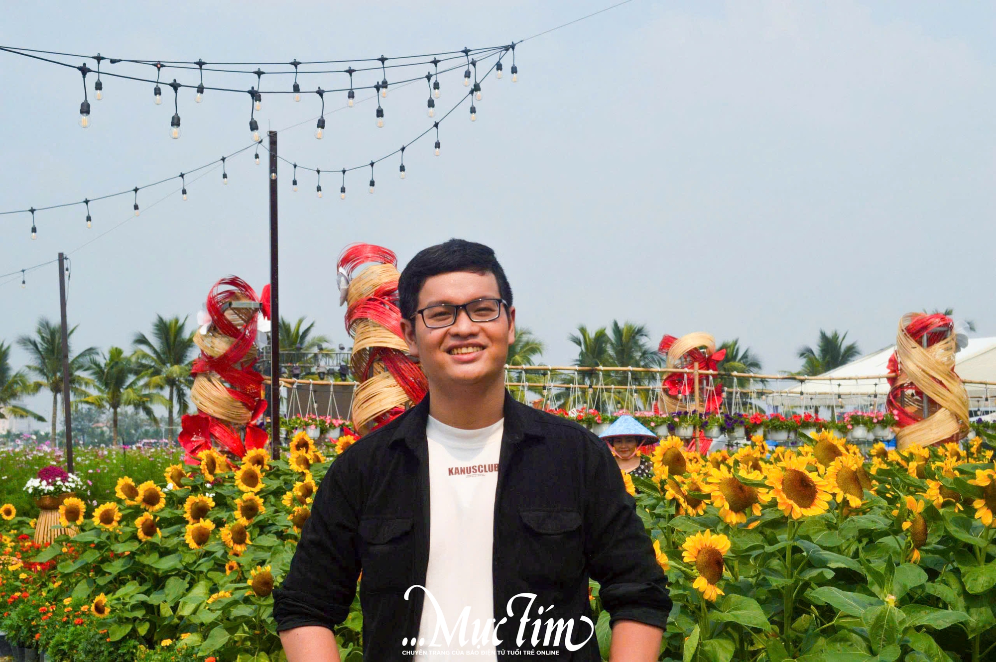 Tọa độ chụp ảnh Tết xinh lung linh tại khu đô thị Vạn Phúc- Ảnh 1.