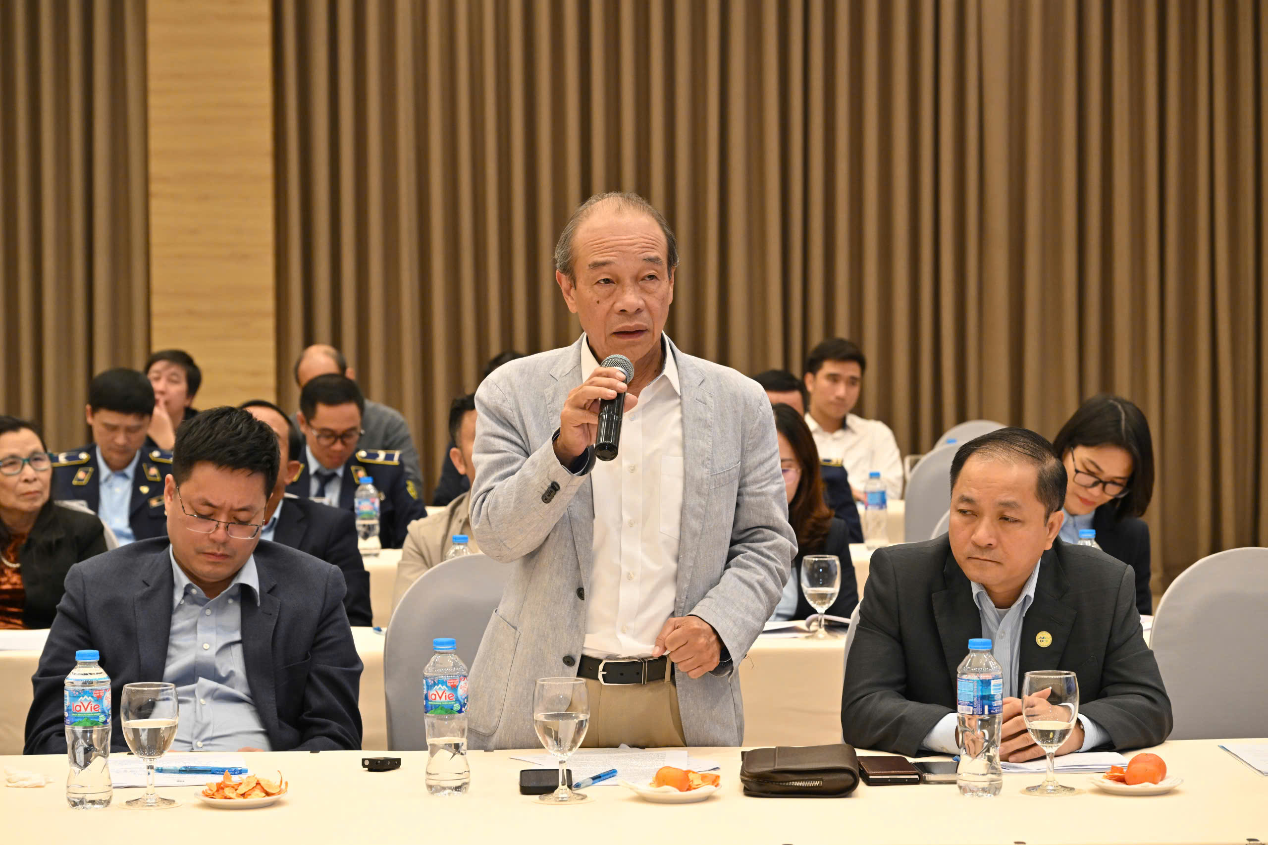 Ông Bùi Ngọc Bảo: Xăng sinh học E10 lưu thông thành E8 mà bị coi là hàng giả là bất công - Ảnh 1.