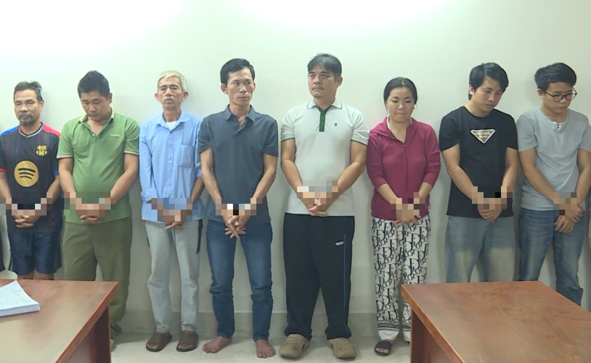 'Hiệp sĩ' Nguyễn Thanh Hải khai gì về tiền chuộc người bên Campuchia? - Ảnh 1.