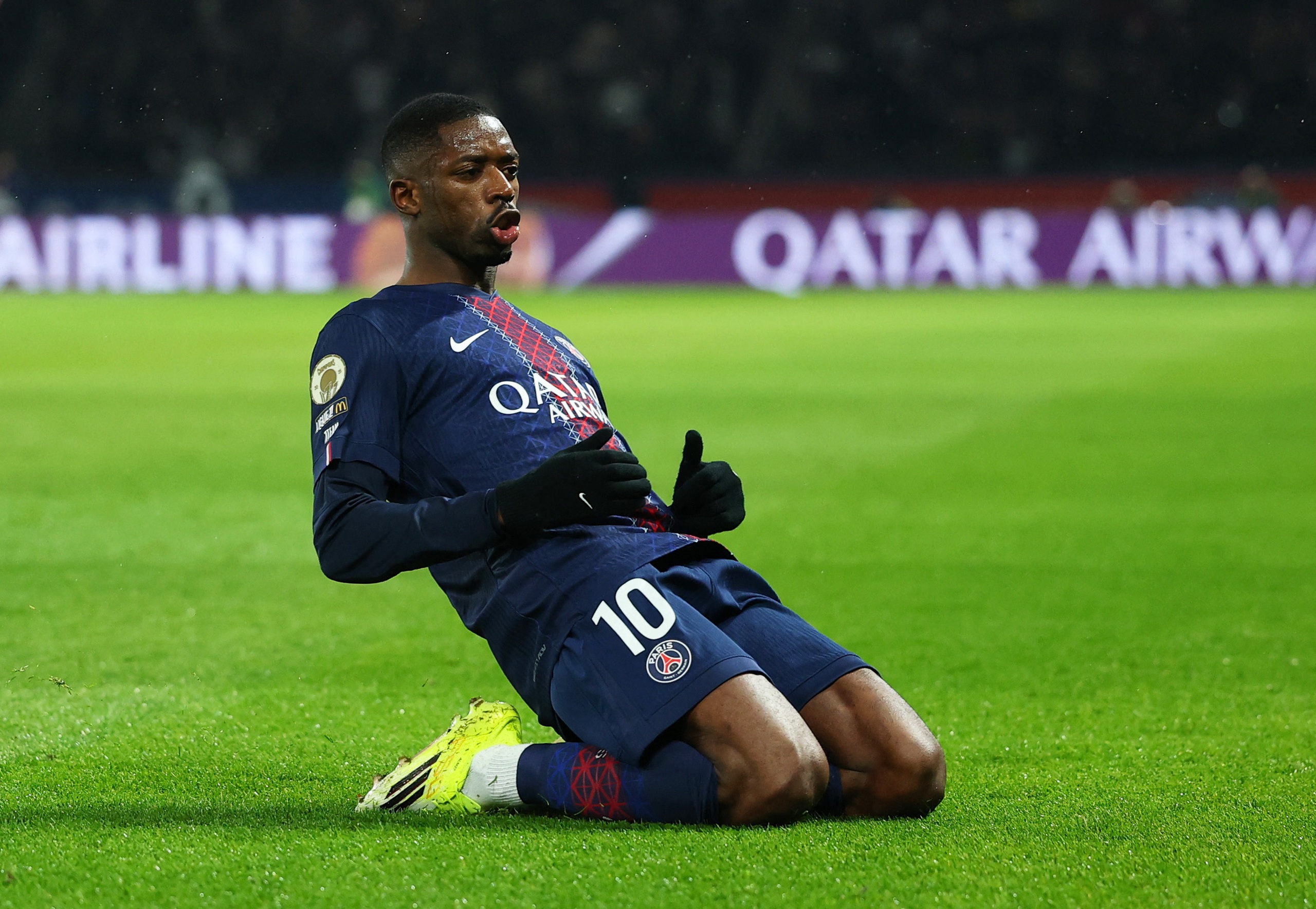 PSG gặp Chelsea