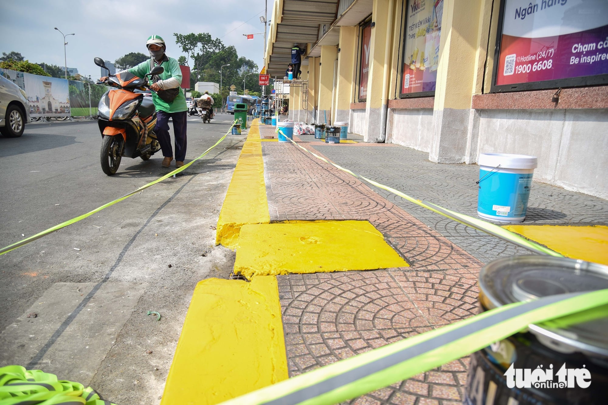 Ho Chi Minh City’s Ben Thanh Market, central streets get facelift ahead of Lunar New Year- Ảnh 6.