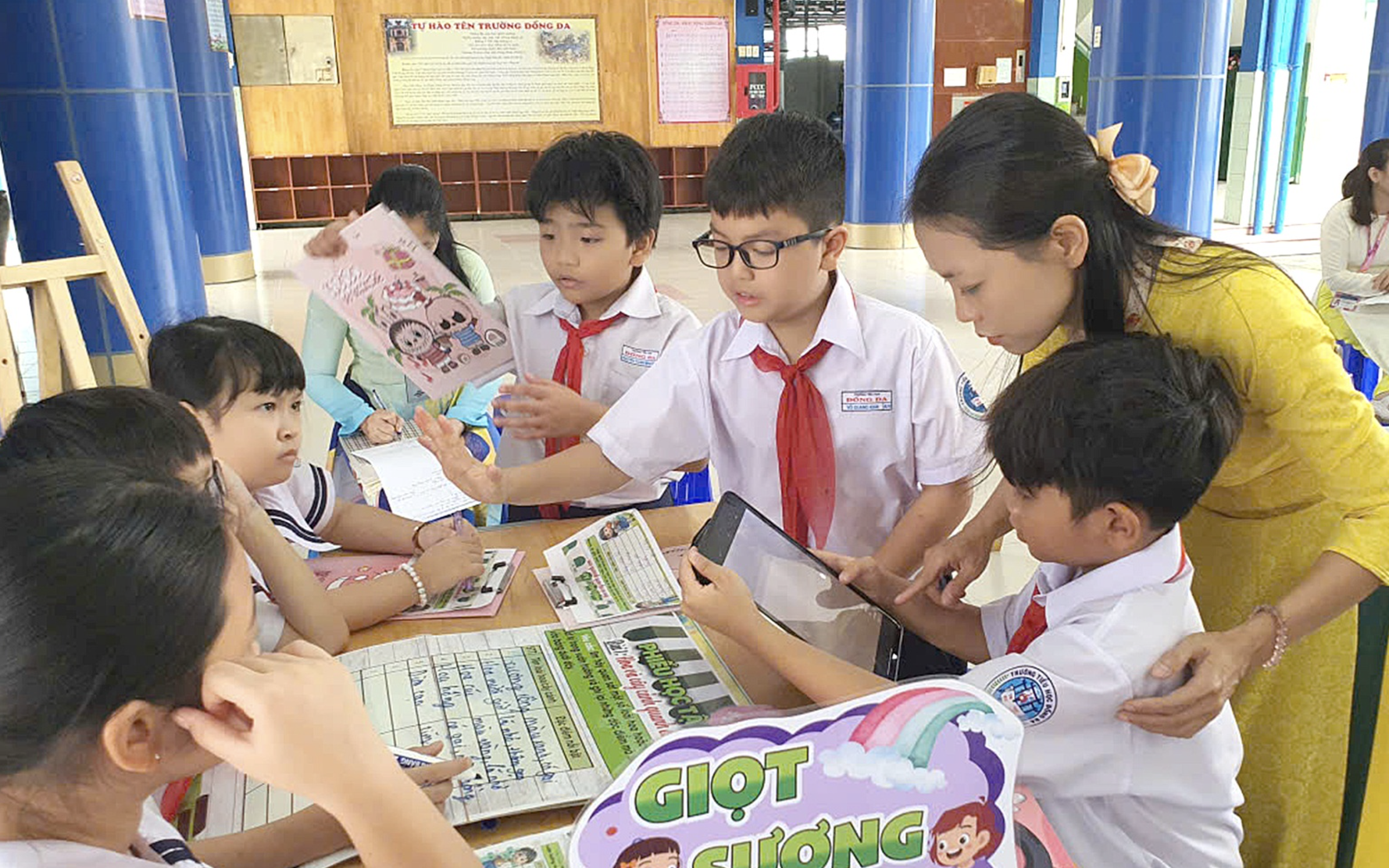 AI-generated ‘perfect’ essays expose gaps in Vietnamese students’ critical thinking- Ảnh 1.