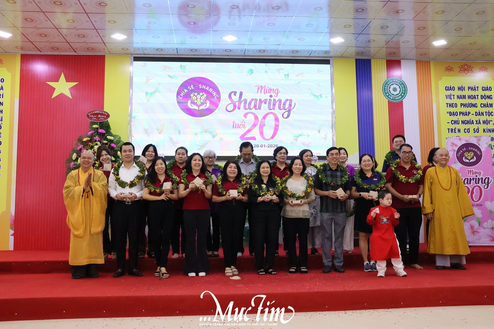 Nhóm Chia sẻ - Sharing đón sinh nhật tuổi 20, mang xuân ấm áp đến với 400 trẻ em Tây Ninh - Ảnh 21.