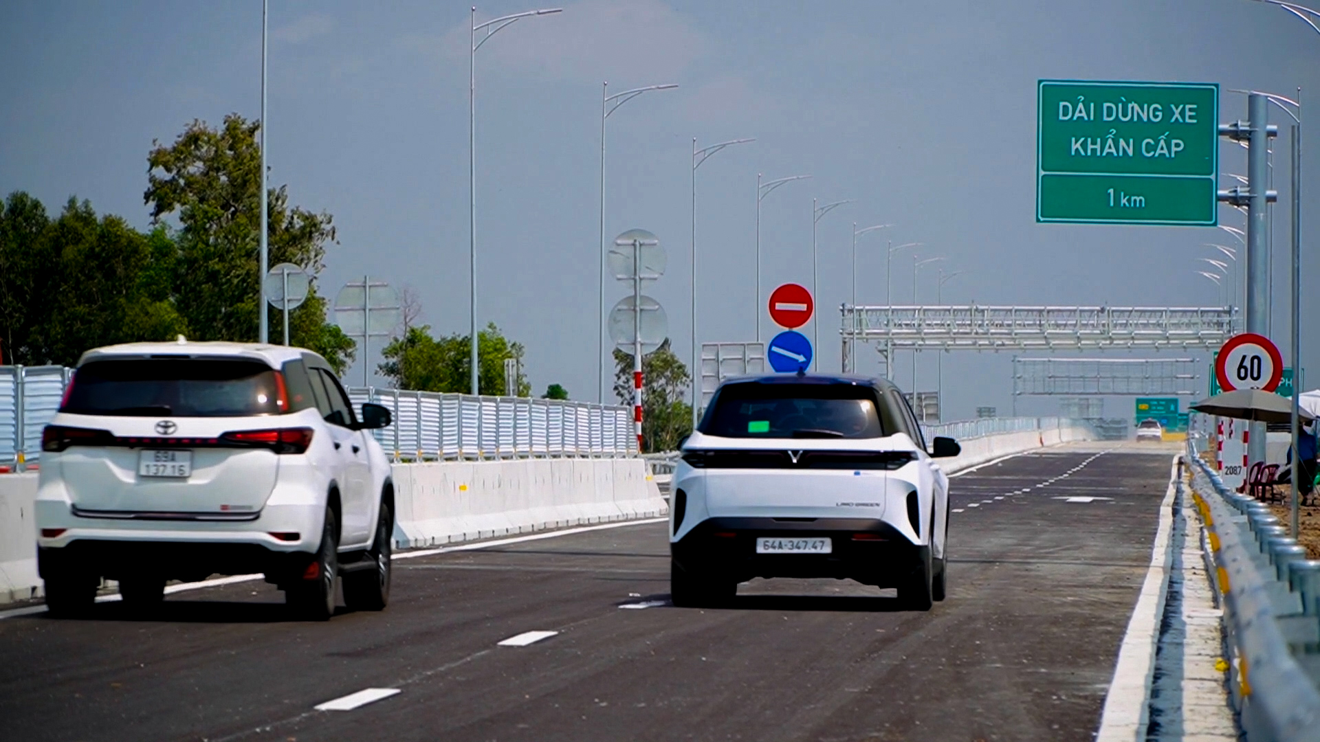 Cao tốc Cần Thơ - Cà Mau dự kiến thu phí từ quý 2-2026 - Ảnh 1.