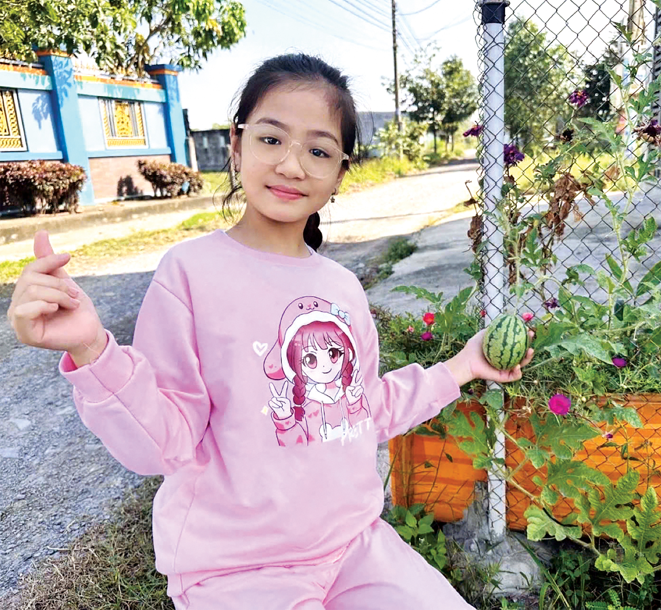 Gương mặt Con ngoan trò giỏi: Cô bạn hoa hướng dương luôn mỉm cười - Ảnh 3.