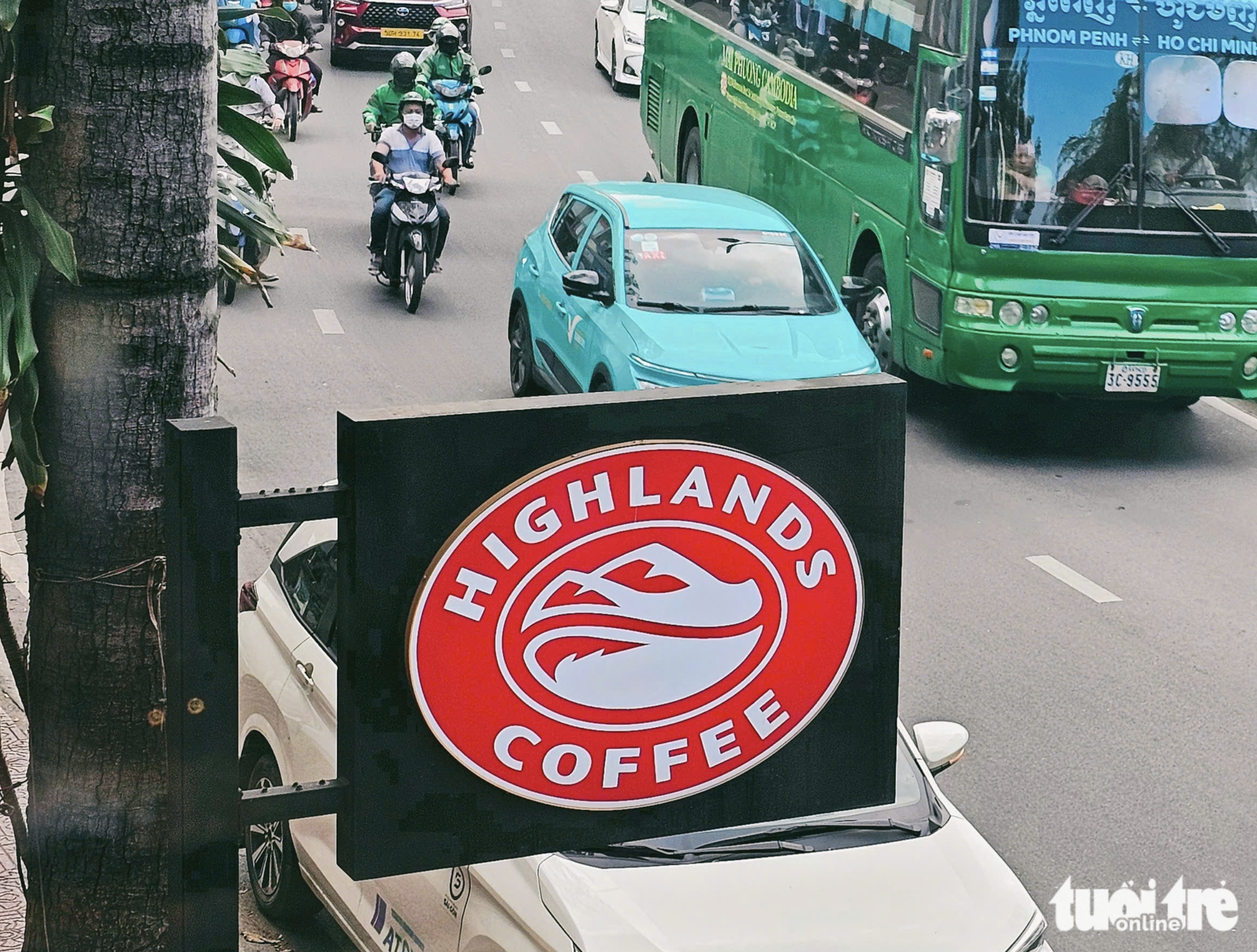Bloomberg: Highlands Coffee đặt mục tiêu IPO 400 triệu USD tại Việt Nam - Ảnh 1.