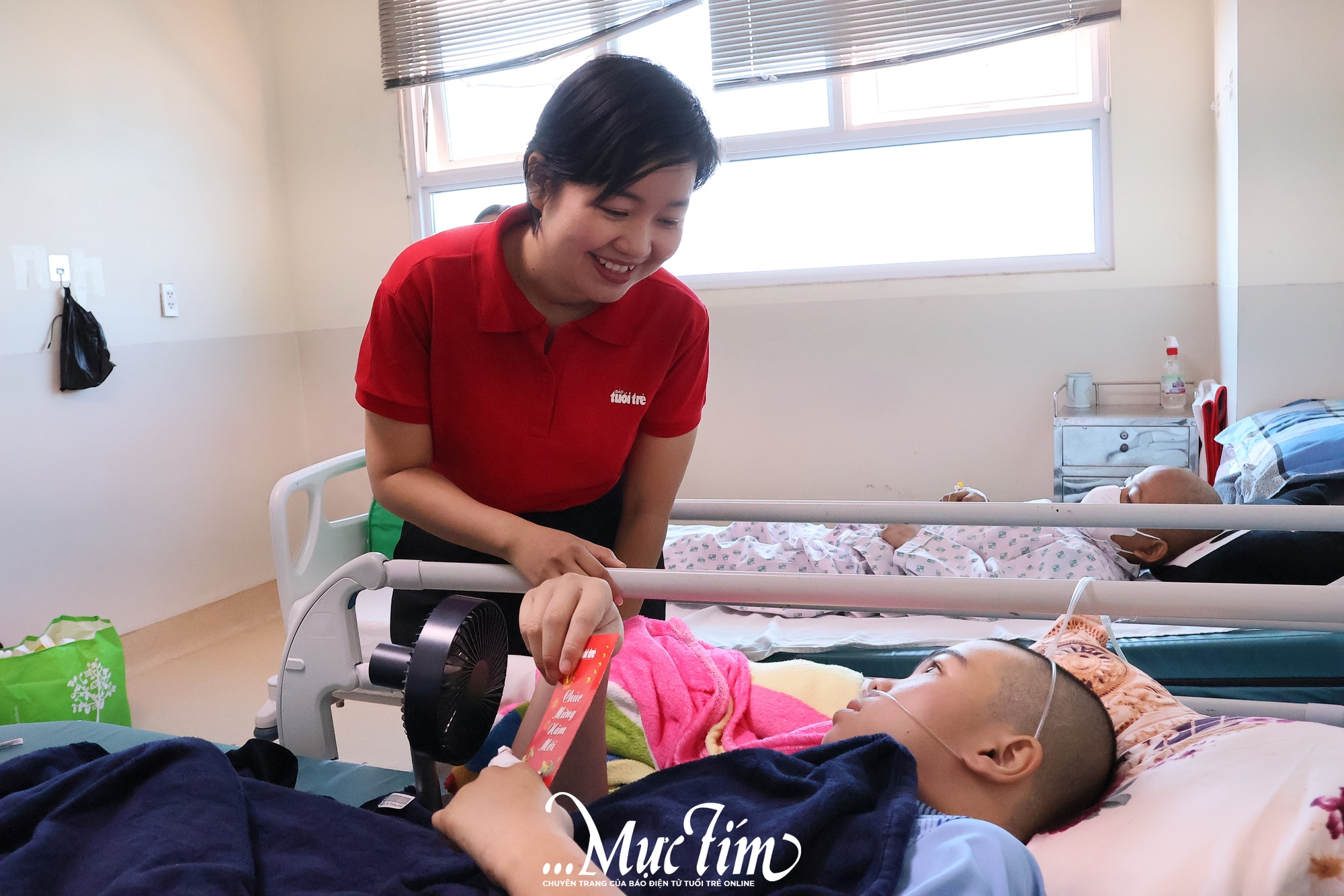 Mùa Tết ấm áp của các 'chiến binh nhí' tại bệnh viện Ung bướu TP.HCM - Ảnh 9.