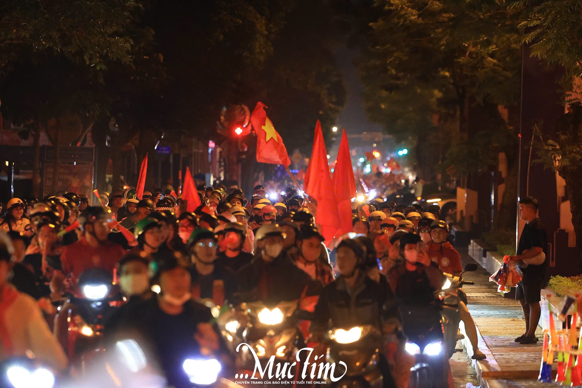 U23 Việt Nam thắng nghẹt thở trên chấm 11m, người hâm mộ vỡ òa cảm xúc- Ảnh 7.