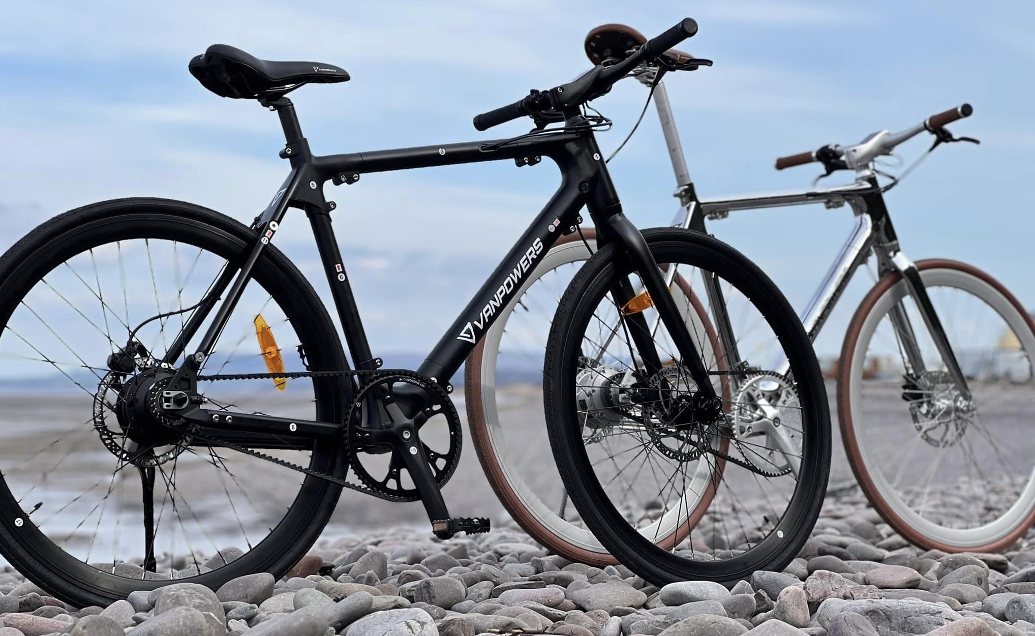 Xe đạp điện giá ngang Honda Wave, bị 'hành xác' vẫn chịu tốt khiến tay đua cũng phải bất ngờ - Ảnh 8.