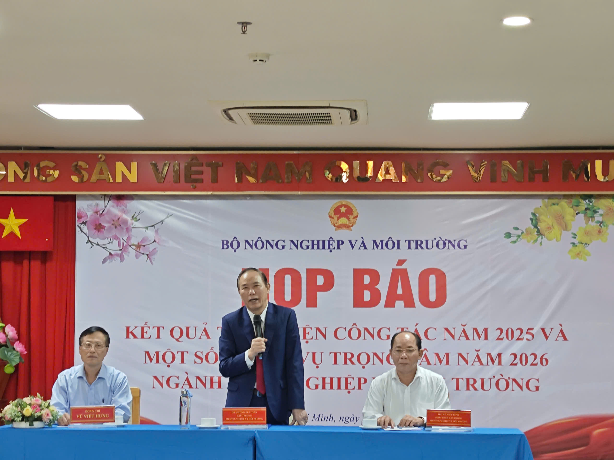 xuất khẩu - Ảnh 2.