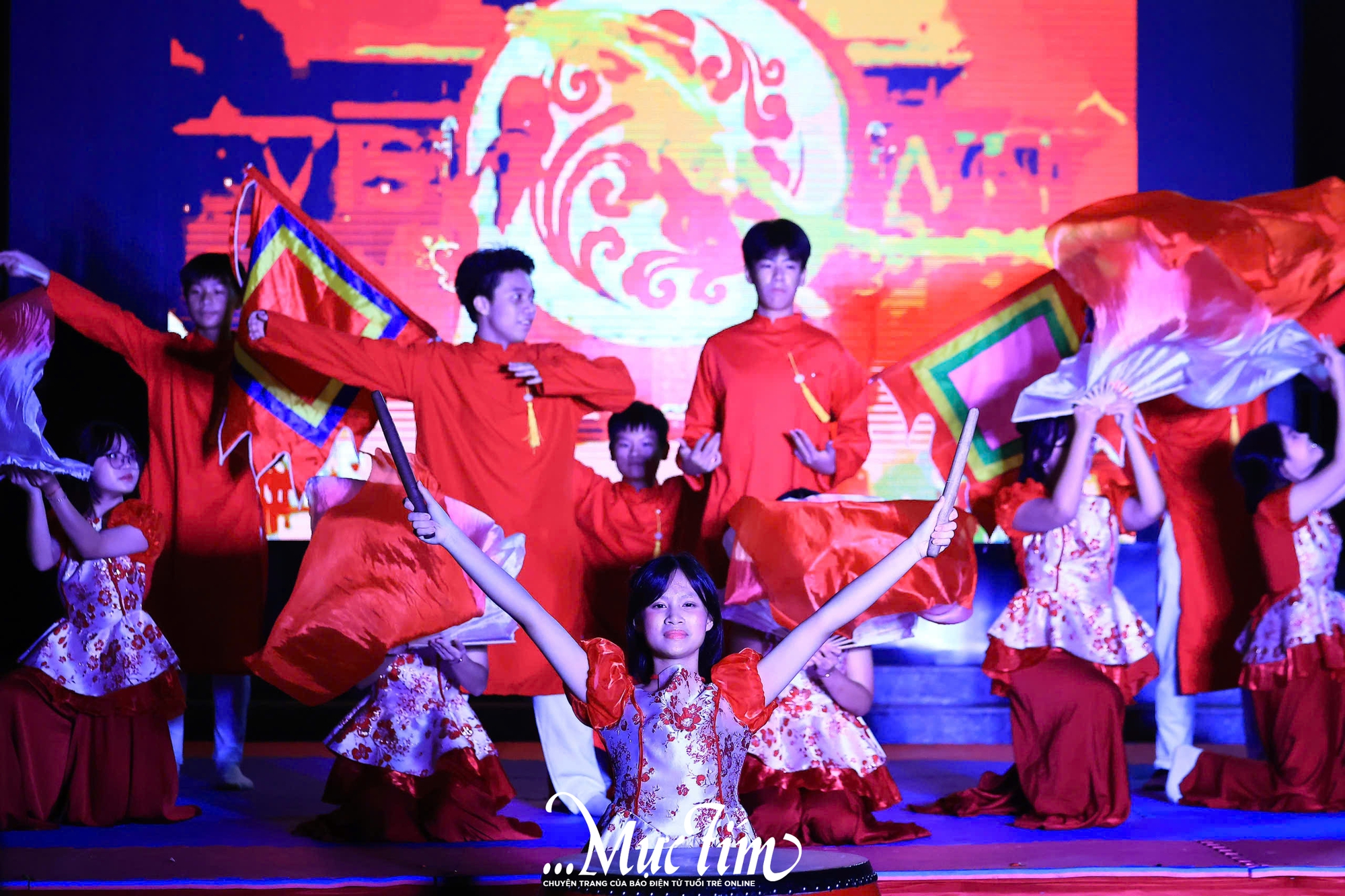 Mãn nhãn đêm hội tài năng của teen Trường THCS Hoàng Văn Thụ - Ảnh 14.