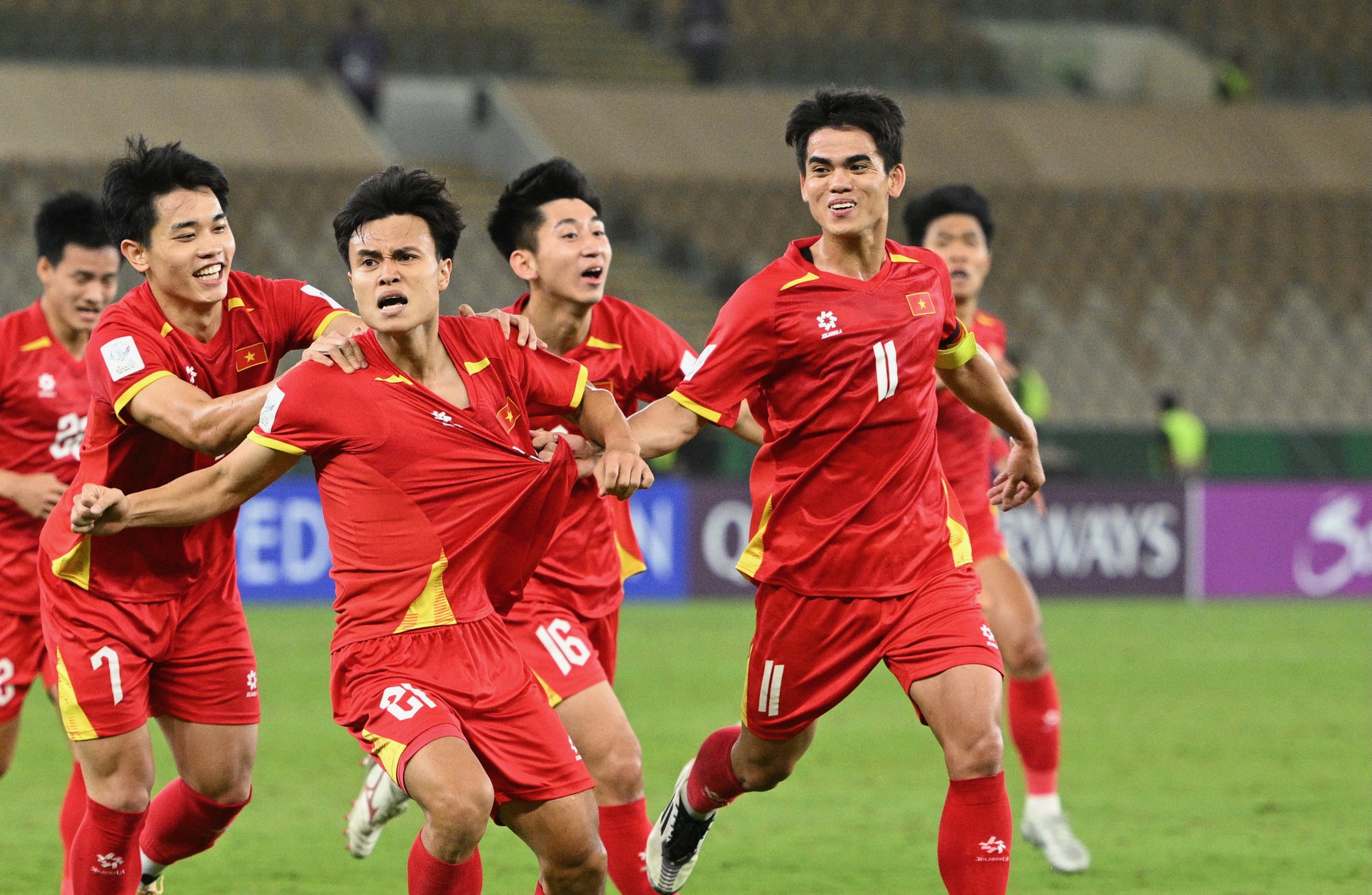 Lần đầu tiên, bóng đá Việt Nam thực sự ở 'mâm trên' tại Asiad - Ảnh 1.