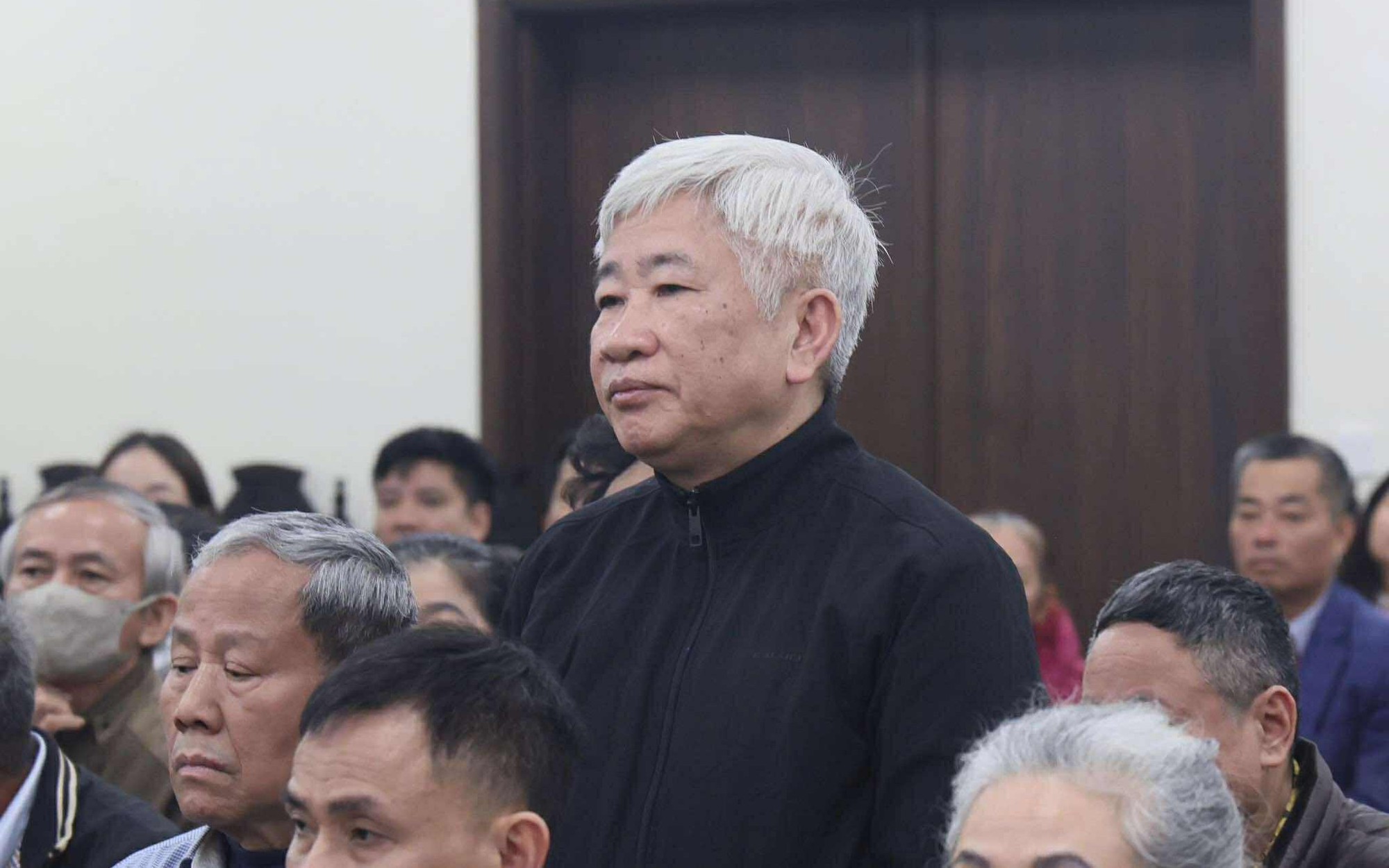 Truy tố cựu điều tra viên hứa hẹn cho bị can tại ngoại để nhận 150 triệu - Ảnh 1.