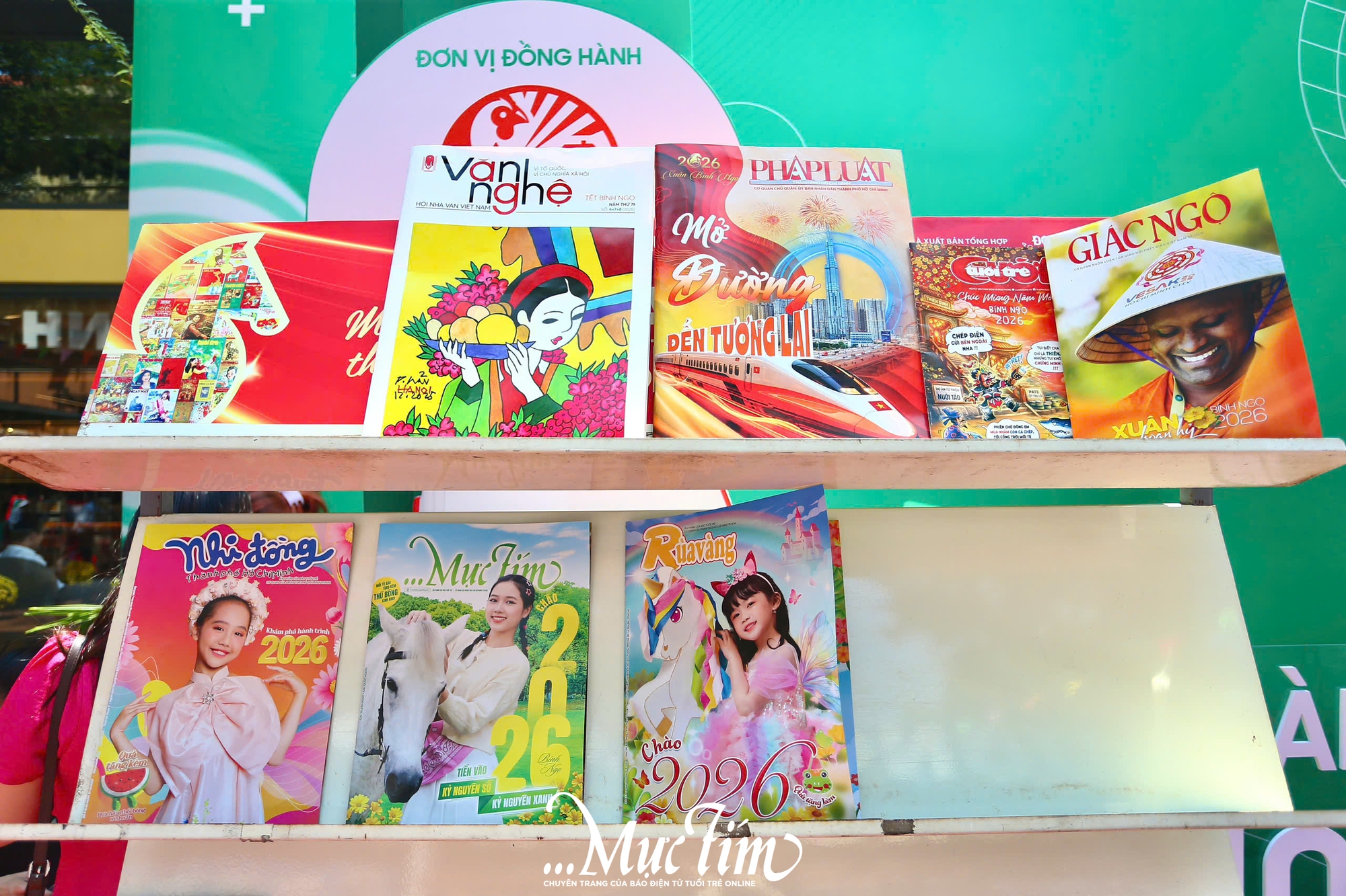 Dạo Đường sách TP.HCM tuần này, xem triển lãm báo xuân trong thời đại số - Ảnh 6.