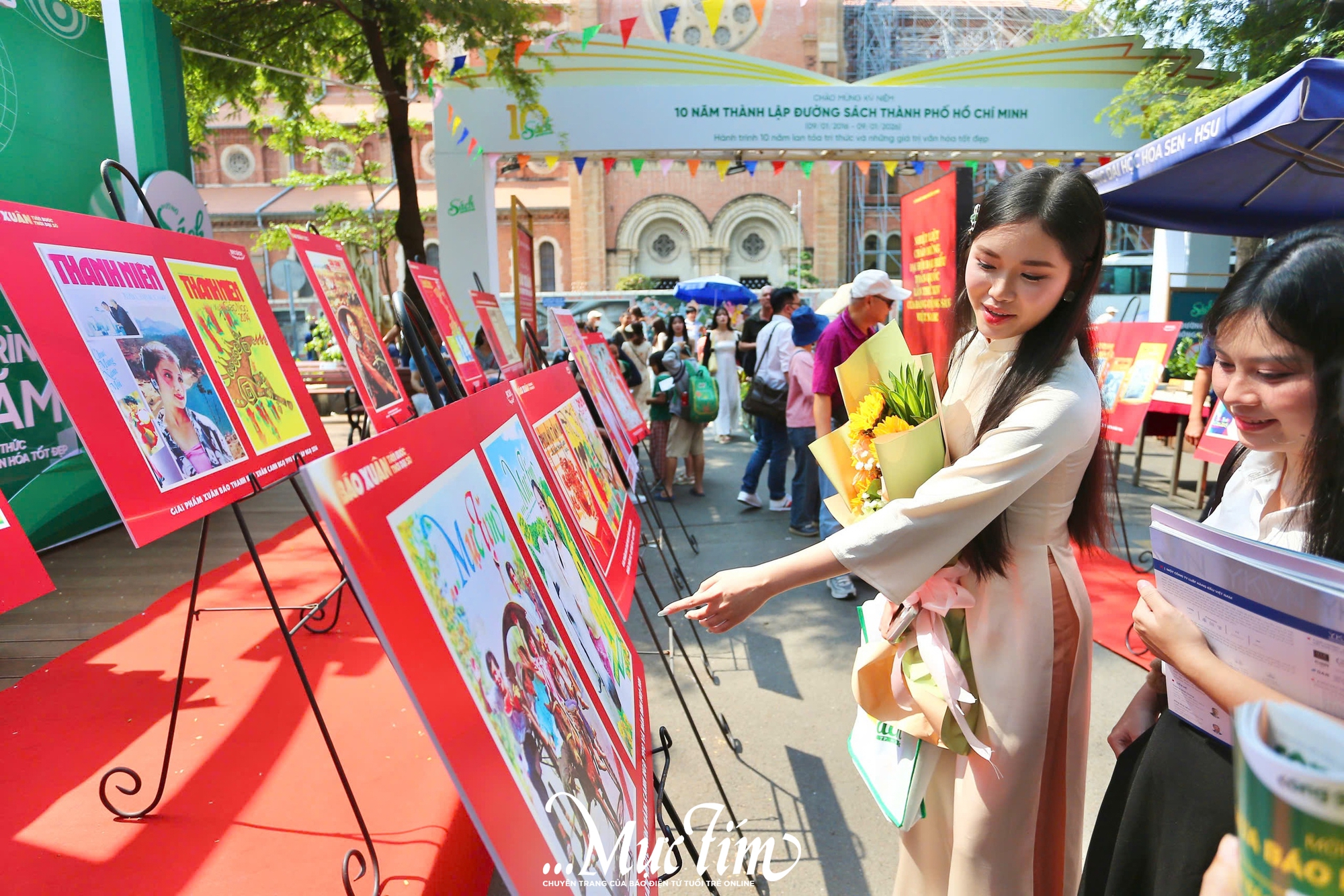 Dạo Đường sách TP.HCM tuần này, xem triển lãm báo xuân trong thời đại số - Ảnh 9.