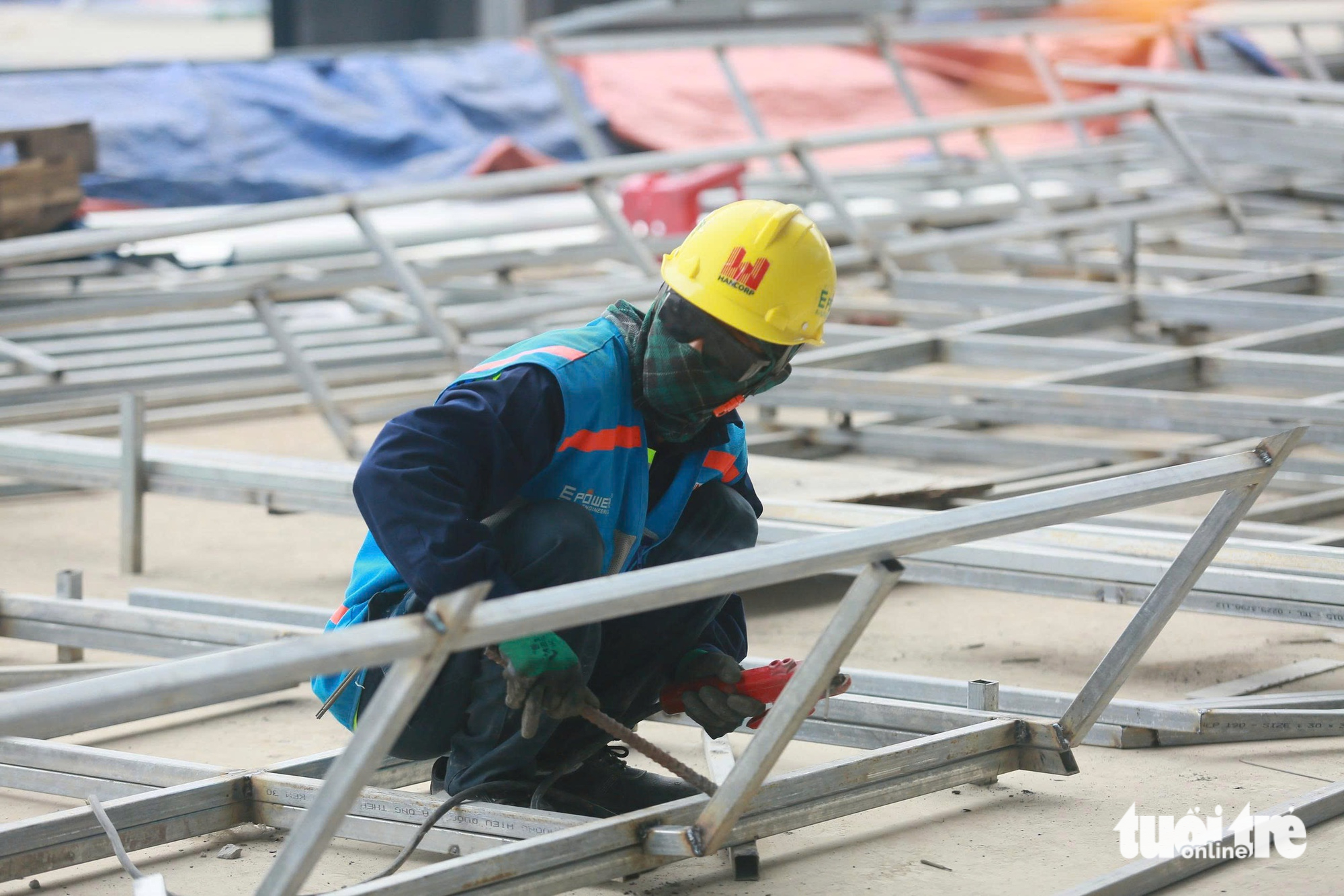 Công nhân khu công nghiệp, khu chế xuất ở TP.HCM được thưởng Tết ít nhất 1 tháng lương - Ảnh 1.