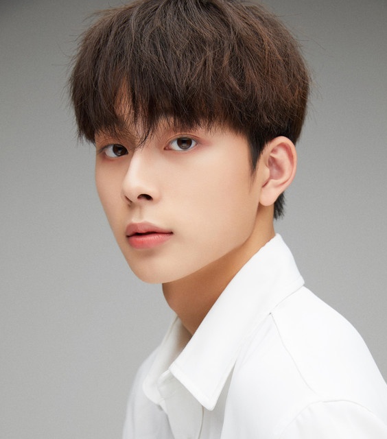 Cặp đôi gen Z Shin Eun Soo và Yoo Seon Ho xác nhận hẹn hò - Ảnh 3.