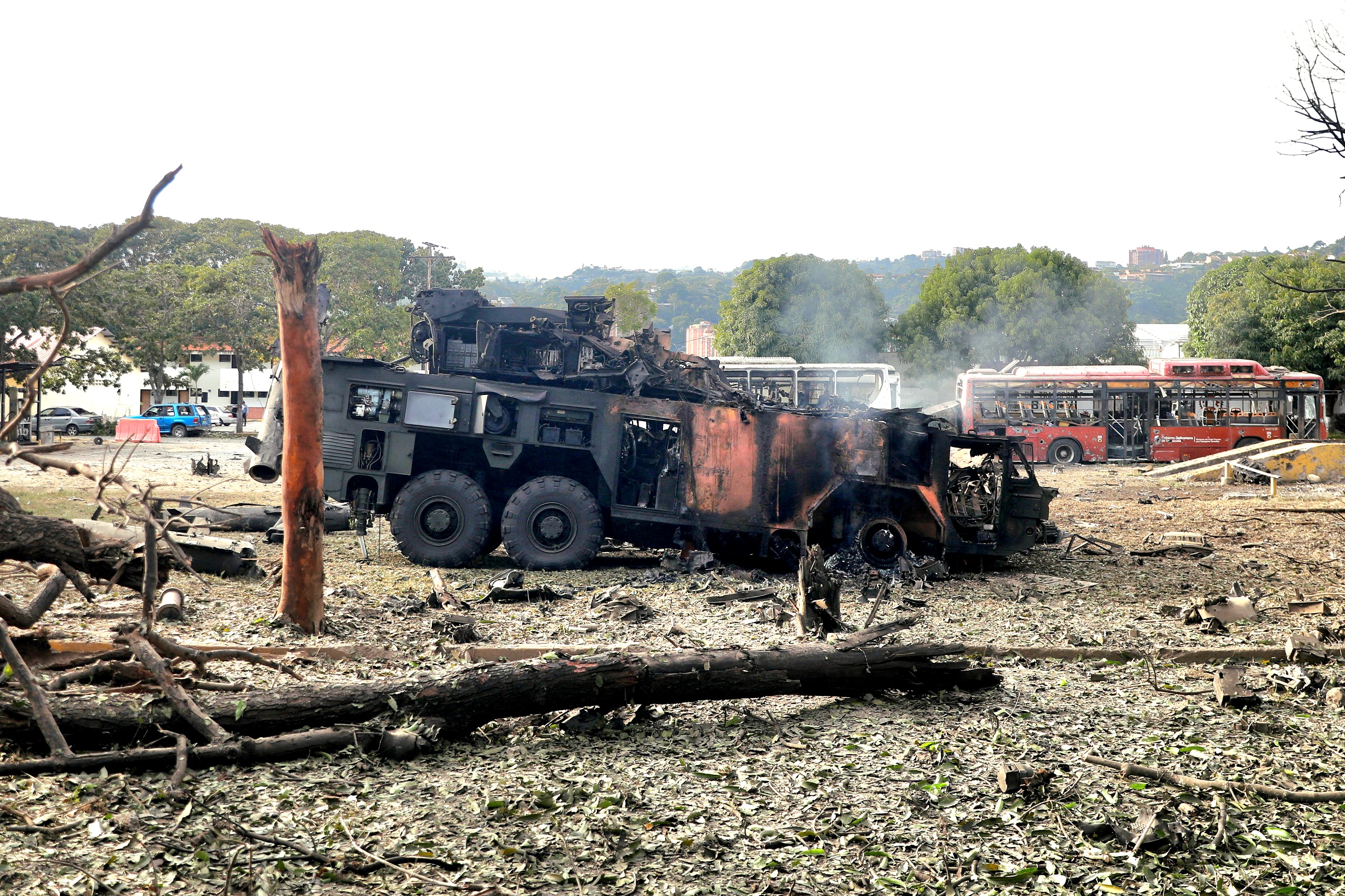 Bộ Ngoại giao khuyến cáo người Việt về tình hình Venezuela - Ảnh 1.