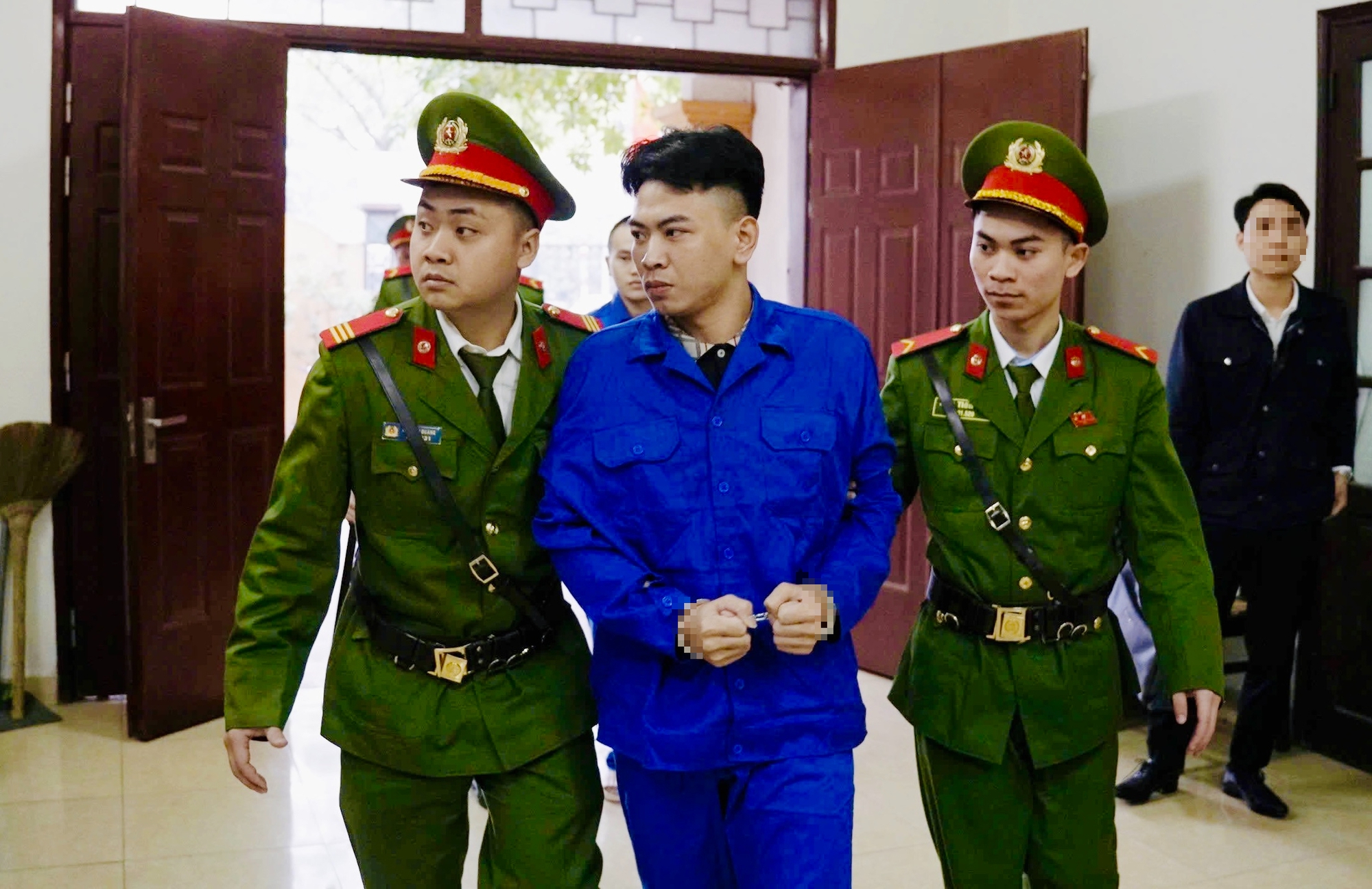 tổng tài - Ảnh 1.