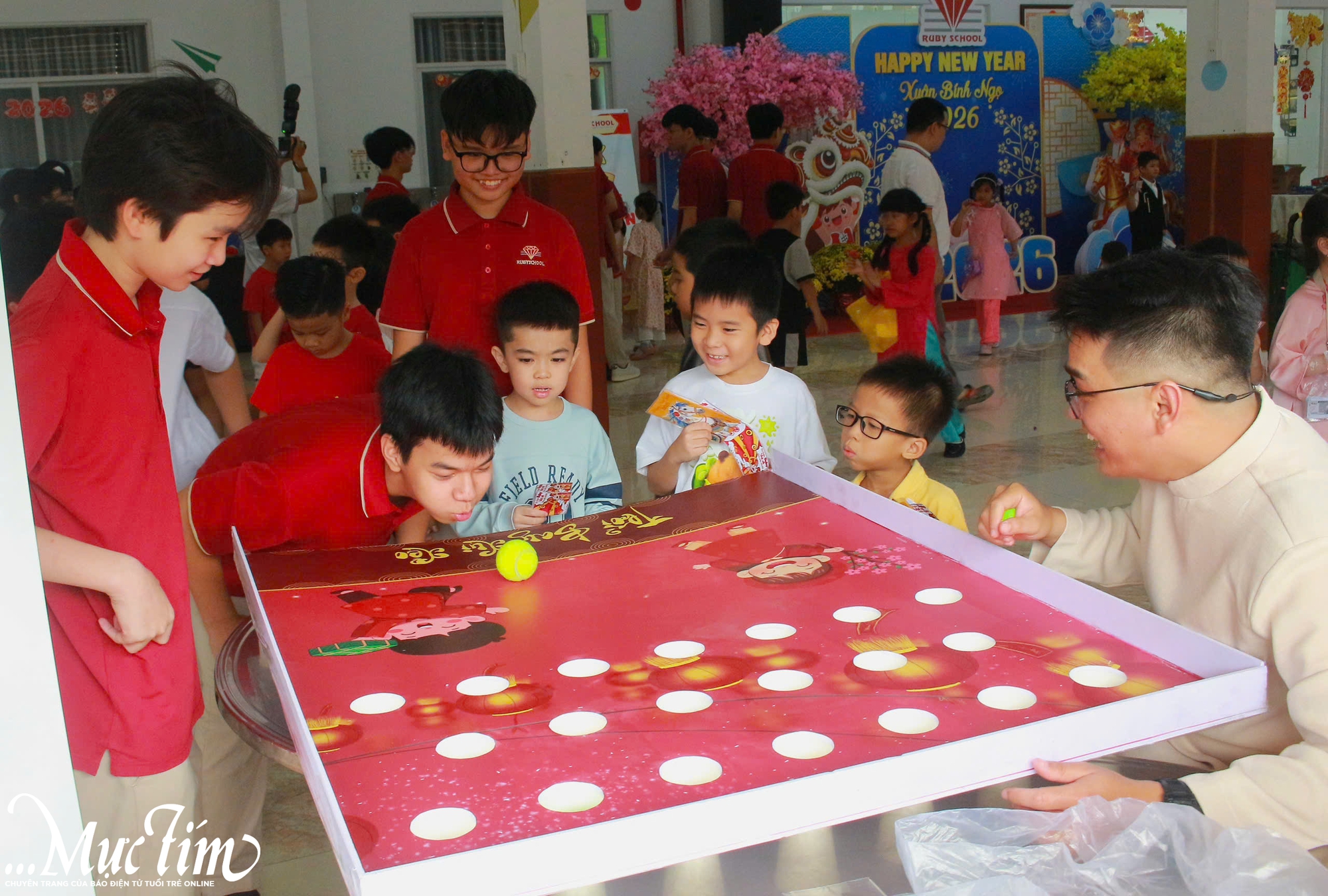 Rộn ràng hội xuân tại Trường TH và THCS Hồng Ngọc - Ảnh 12.