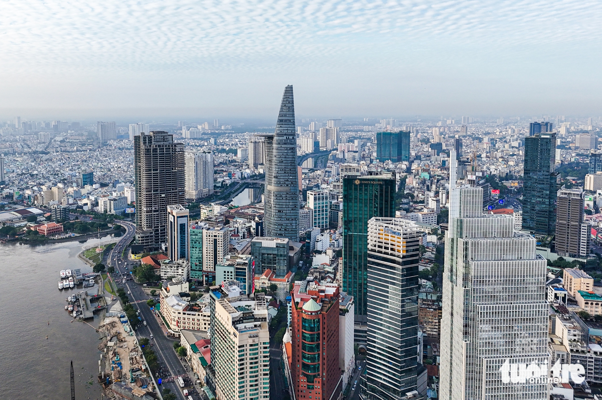 trung tâm dịch vụ - Ảnh 1.