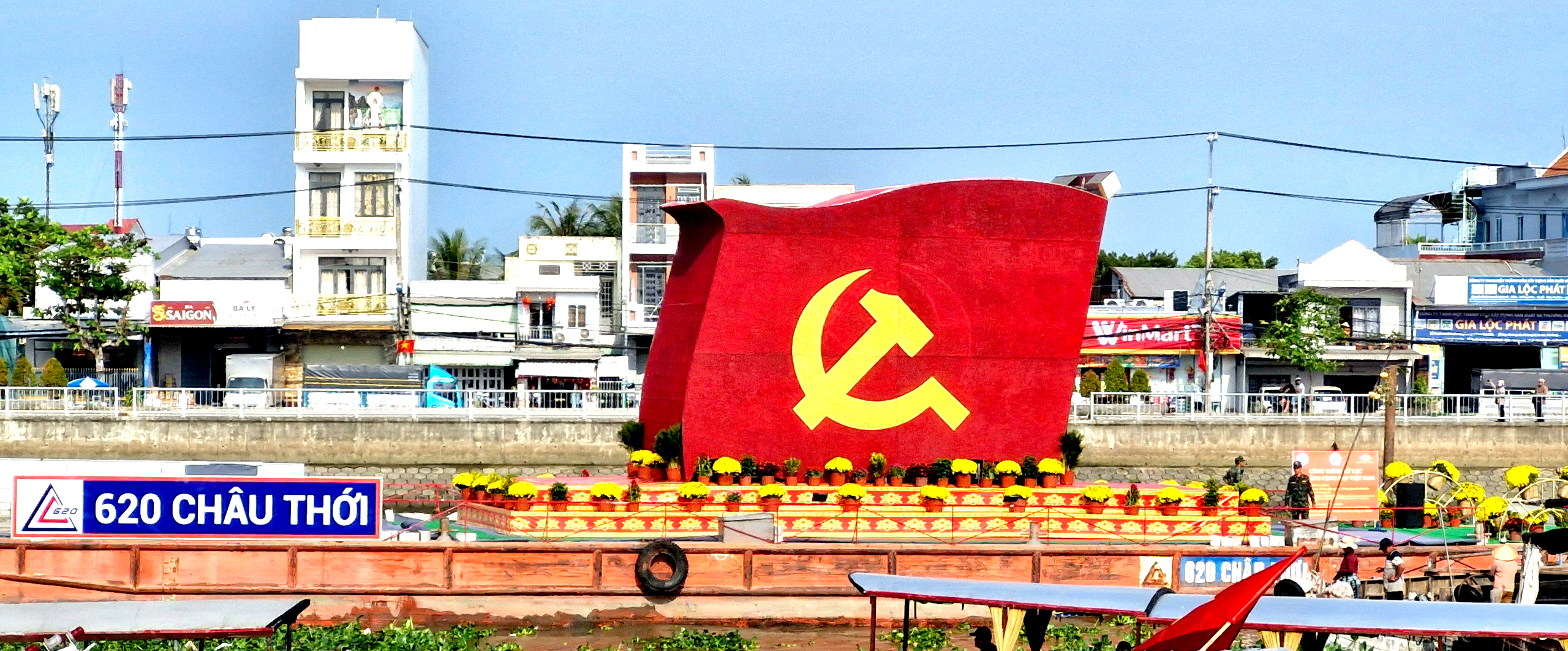 Đề nghị công nhận 4 kỷ lục Việt Nam tại Tết quân dân ở Cần Thơ - Ảnh 1.