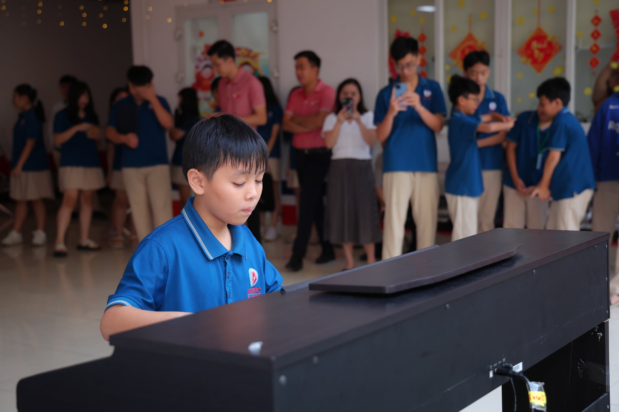 Giờ chơi du dương tiếng piano của teen Trường TH – THCS – THPT Trí Đức - Ảnh 2.