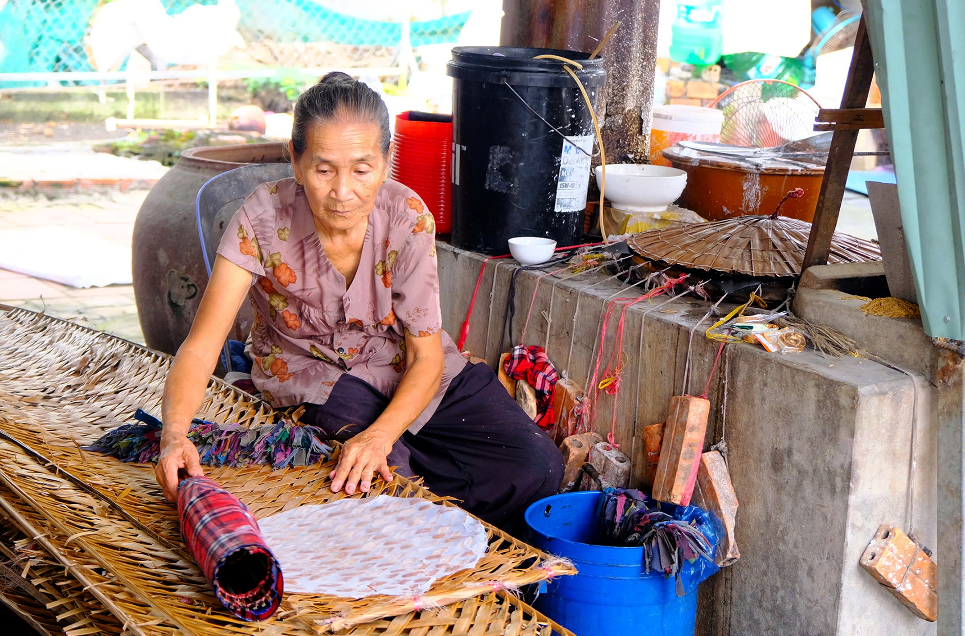 bánh tráng - Ảnh 1.