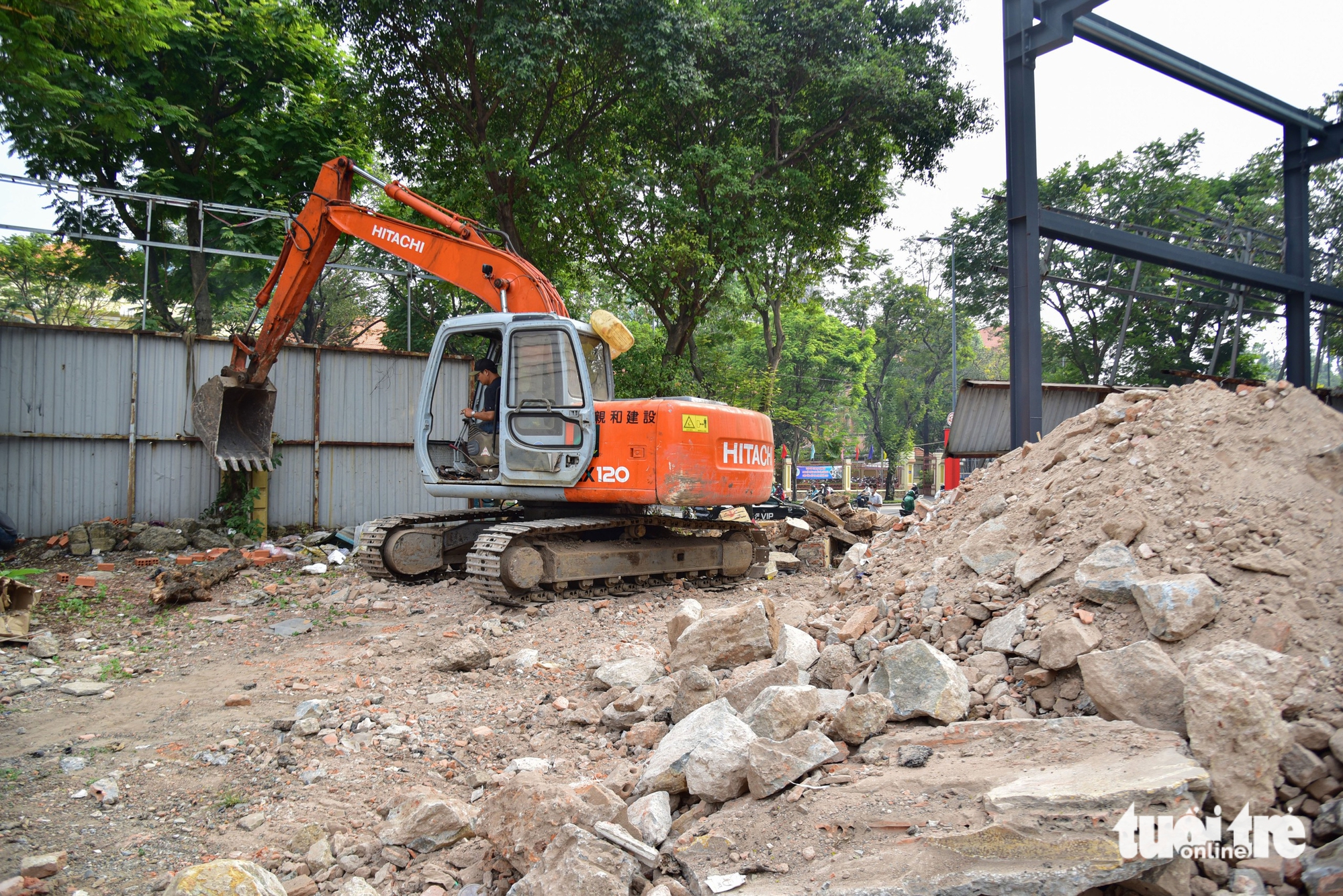 Thêm nhiều khu đất vàng ở TP.HCM 'thay áo mới', dần thành công viên, vườn hoa đón Tết - Ảnh 8.