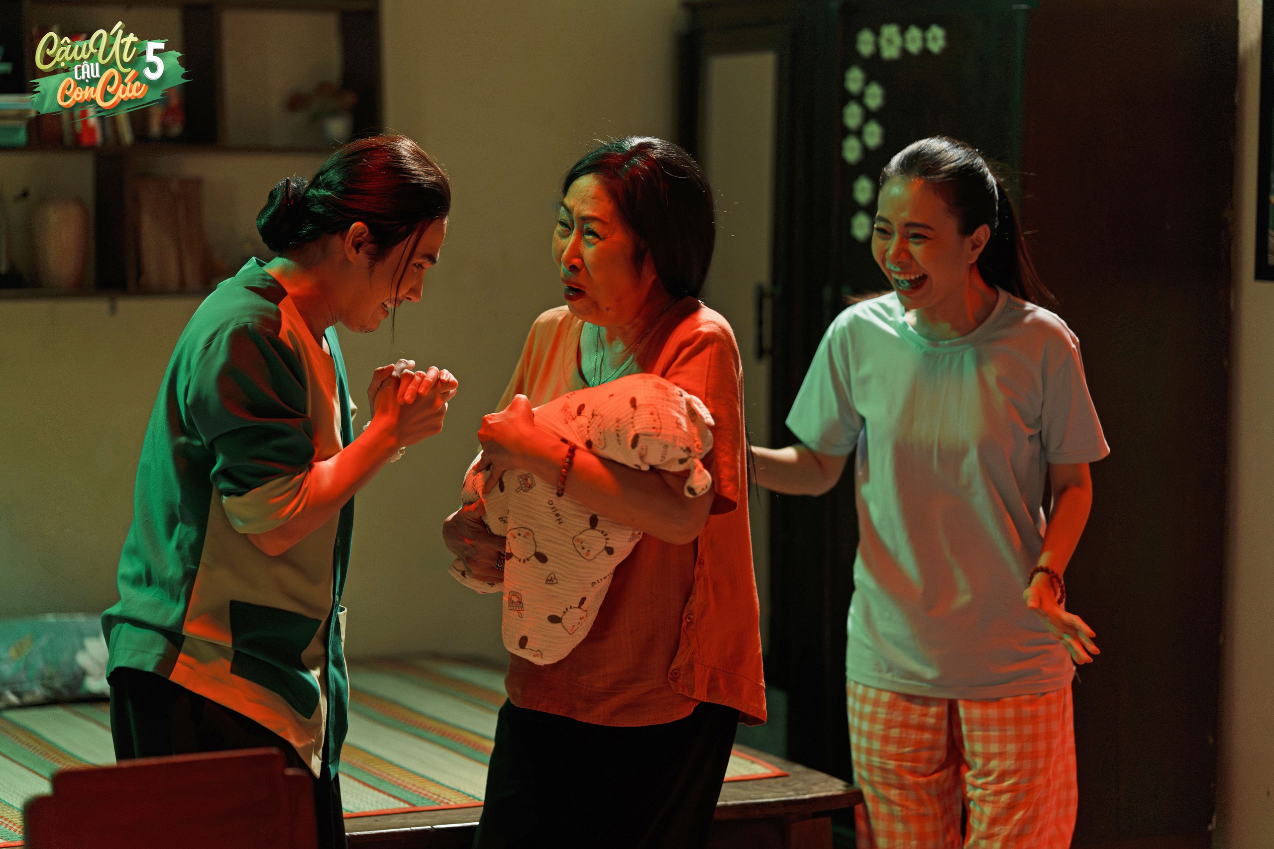 Cậu Út cậu con Cúc mùa 5 của Huỳnh Lập có đến 40 khách mời - Ảnh 4.