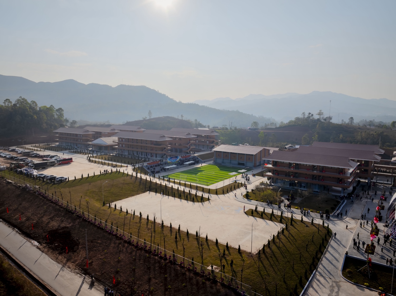 Tổng Bí thư Tô Lâm dự lễ khánh thành trường nội trú hiện đại nhất vùng biên giới - Ảnh 5.