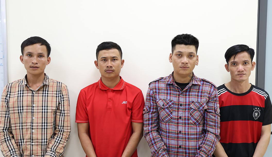 mâu thuẫn đổ rác - Ảnh 1.