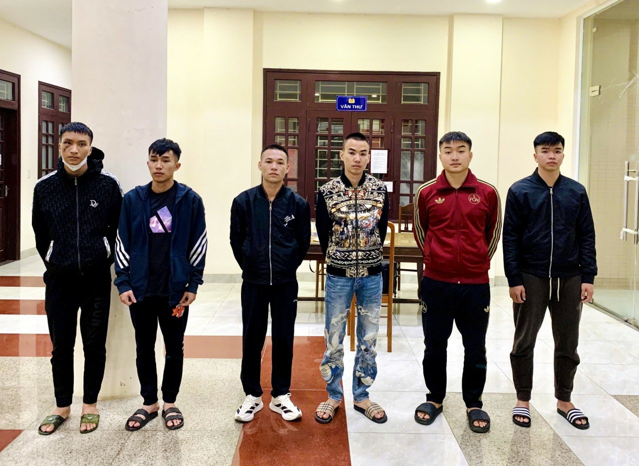 Đánh sập đường dây cho vay lãi suất 'cắt cổ' hơn 600%/năm - Ảnh 1.