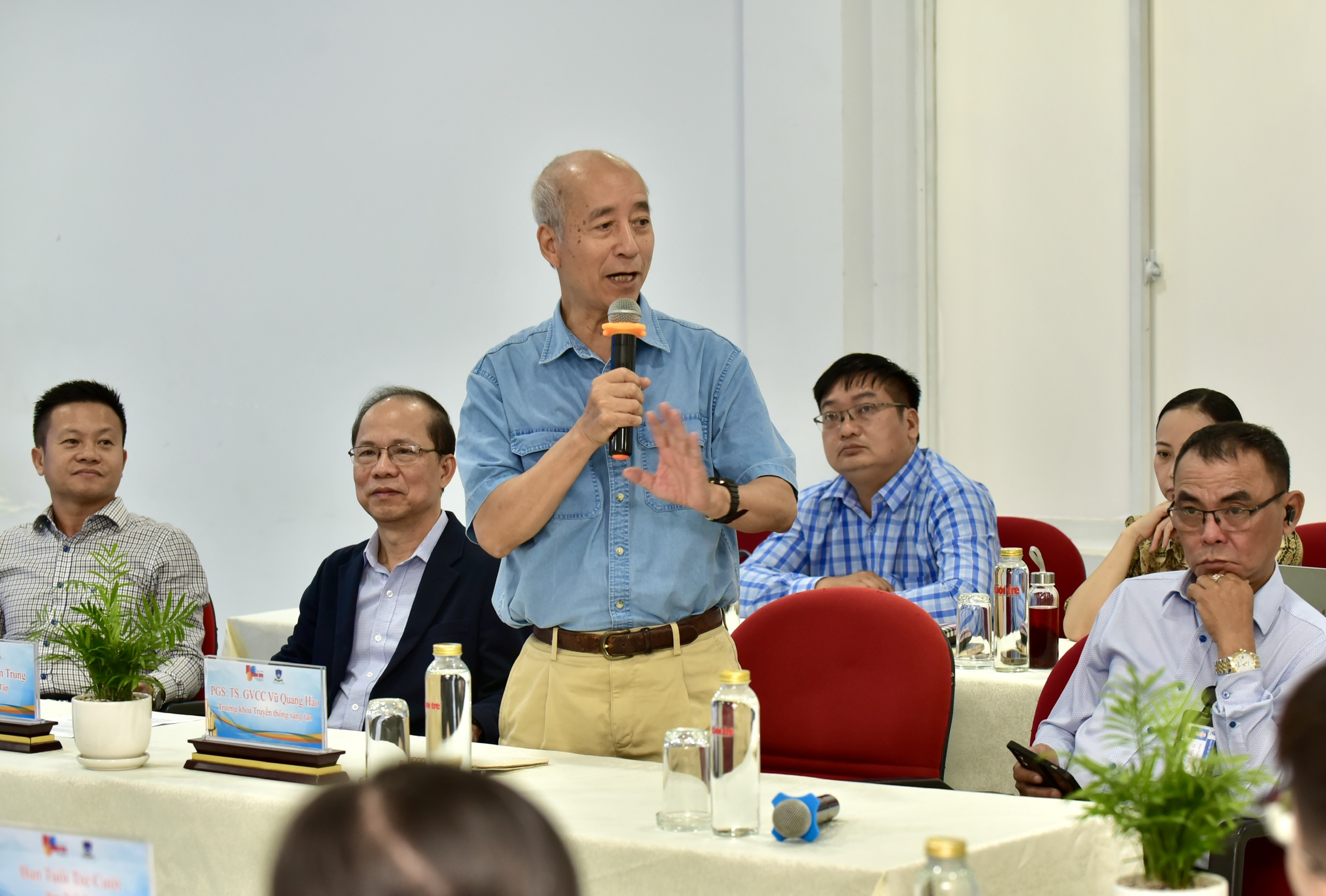 truyền thông - Ảnh 3.